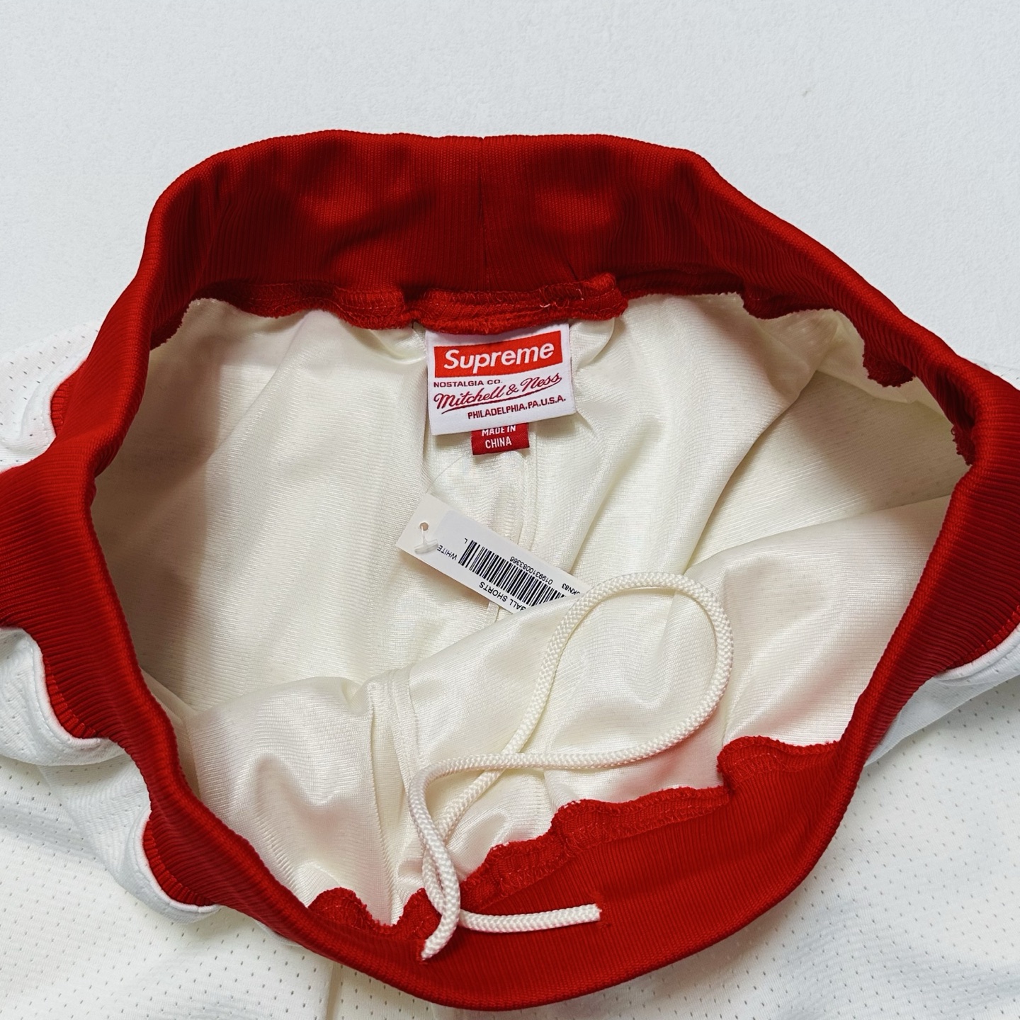 Supreme Mitchell Ness 联名款 子弹队撞色侧边条纹星星刺绣运动短裤 裤子 运动裤 五分裤 白色