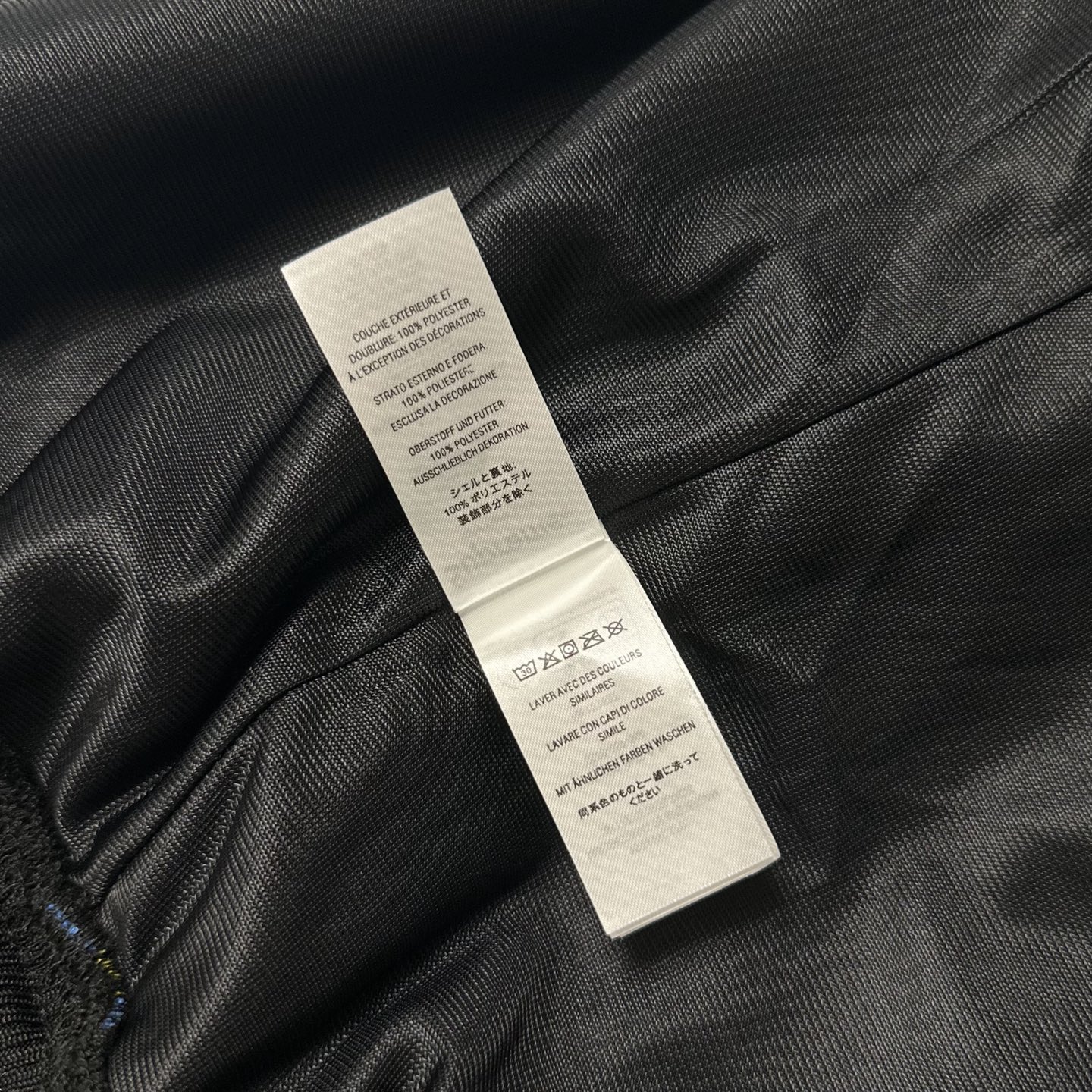 Supreme Mitchell Ness 联名款 掘金队撞色侧边条纹刺绣运动短裤 裤子 运动裤 五分裤 黑色