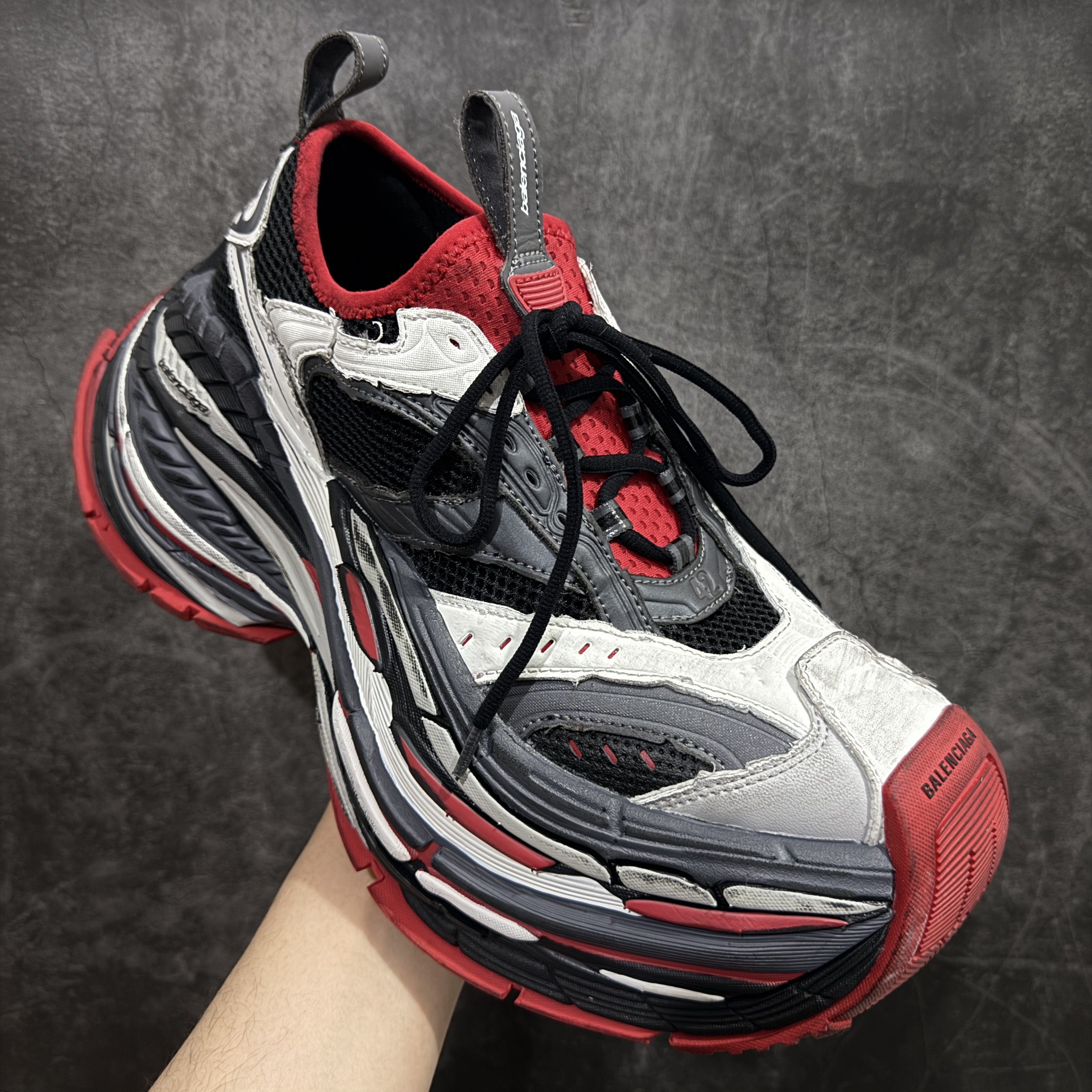   Balenciaga 16XL Platform 巴黎世家17代 老爹鞋 运动鞋 复古板鞋 休闲鞋 男鞋 女鞋 黑红C0-802411WPLTF1160