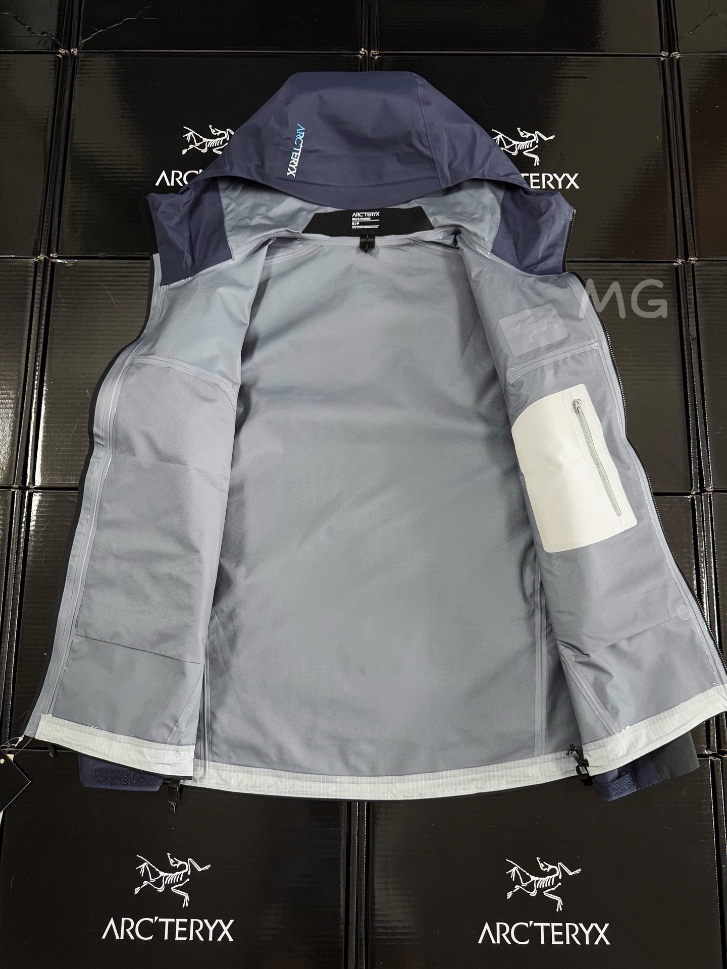 台州 Arcteryx 始祖鸟 BETA 松赞 SL3.0SONGTSAM纳木措 硬壳轻薄 徒步 透气防水防风 冲锋衣 男女同款B5-蓝色X000009553