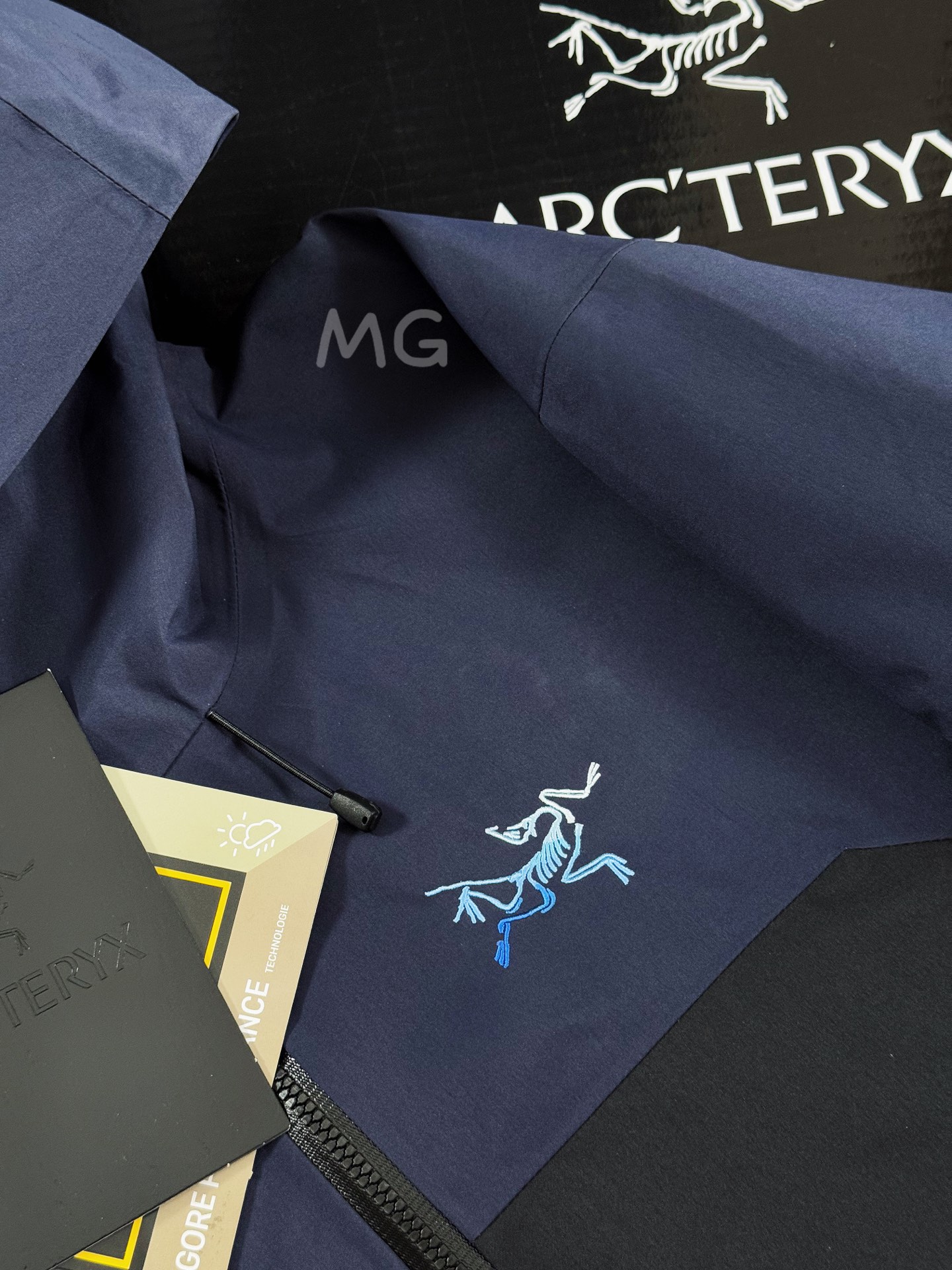 台州 Arcteryx 始祖鸟 BETA 松赞 SL3.0SONGTSAM纳木措 硬壳轻薄 徒步 透气防水防风 冲锋衣 男女同款B5-蓝色X000009553
