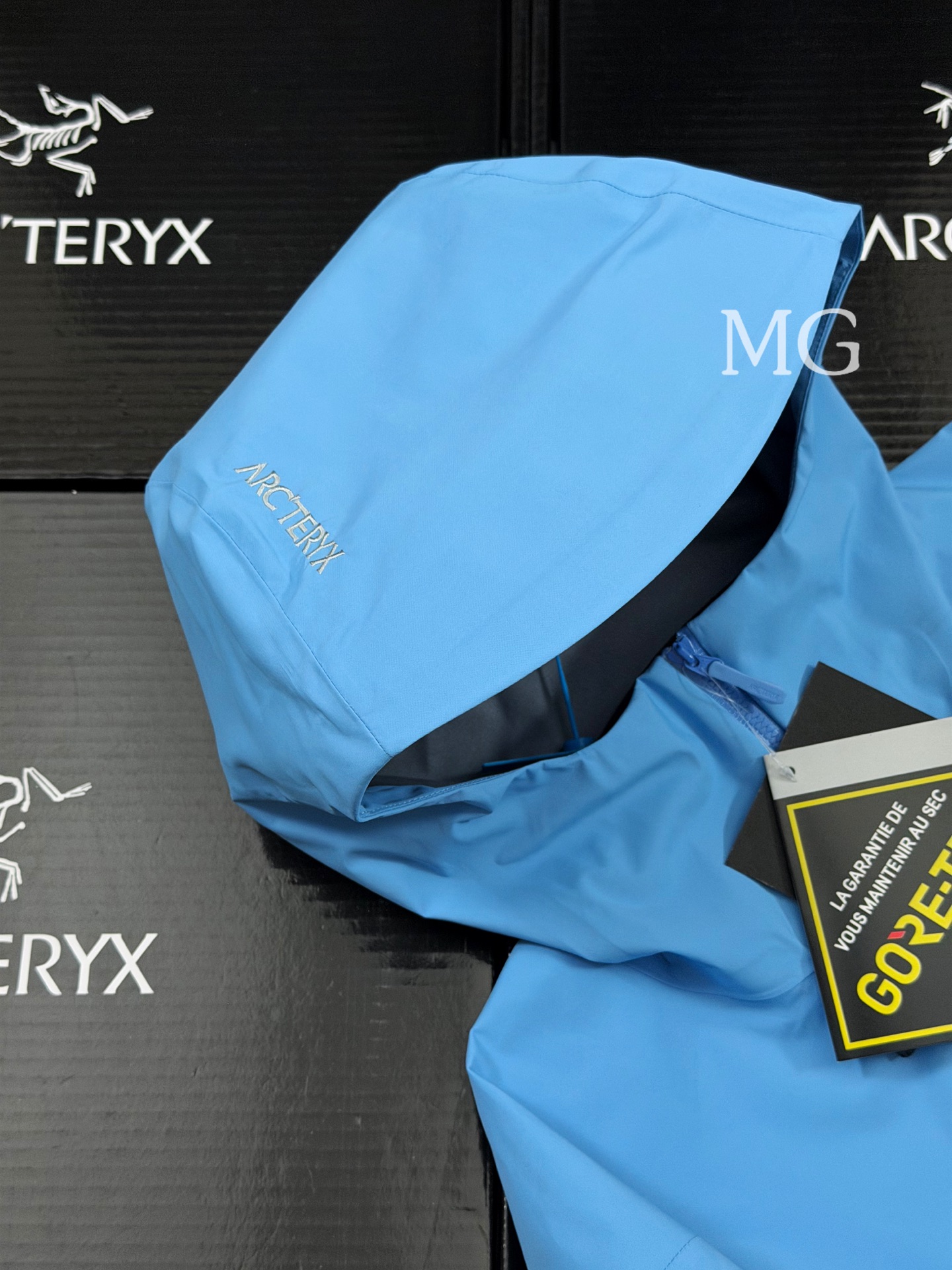 台州 Arcteryx 始祖鸟GTX  BETA SL GORE-TEX 硬壳轻薄 徒步 透气防水防风 冲锋衣 男女同款B5-X000008584