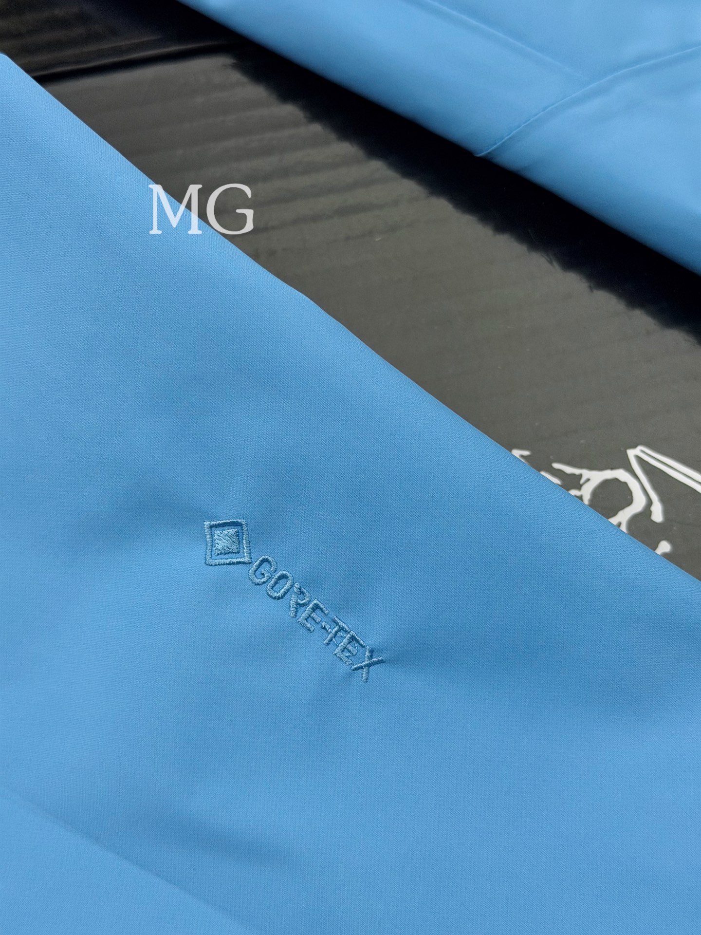 台州 Arcteryx 始祖鸟GTX  BETA SL GORE-TEX 硬壳轻薄 徒步 透气防水防风 冲锋衣 男女同款B5-X000008584