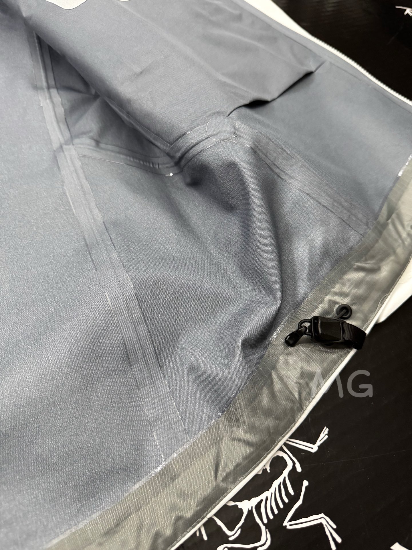 台州 Arcteryx 始祖鸟GTX BETA SL GORE-TEX 硬壳轻薄 徒步 透气防水防风 冲锋衣 男女同款B5-X000008584