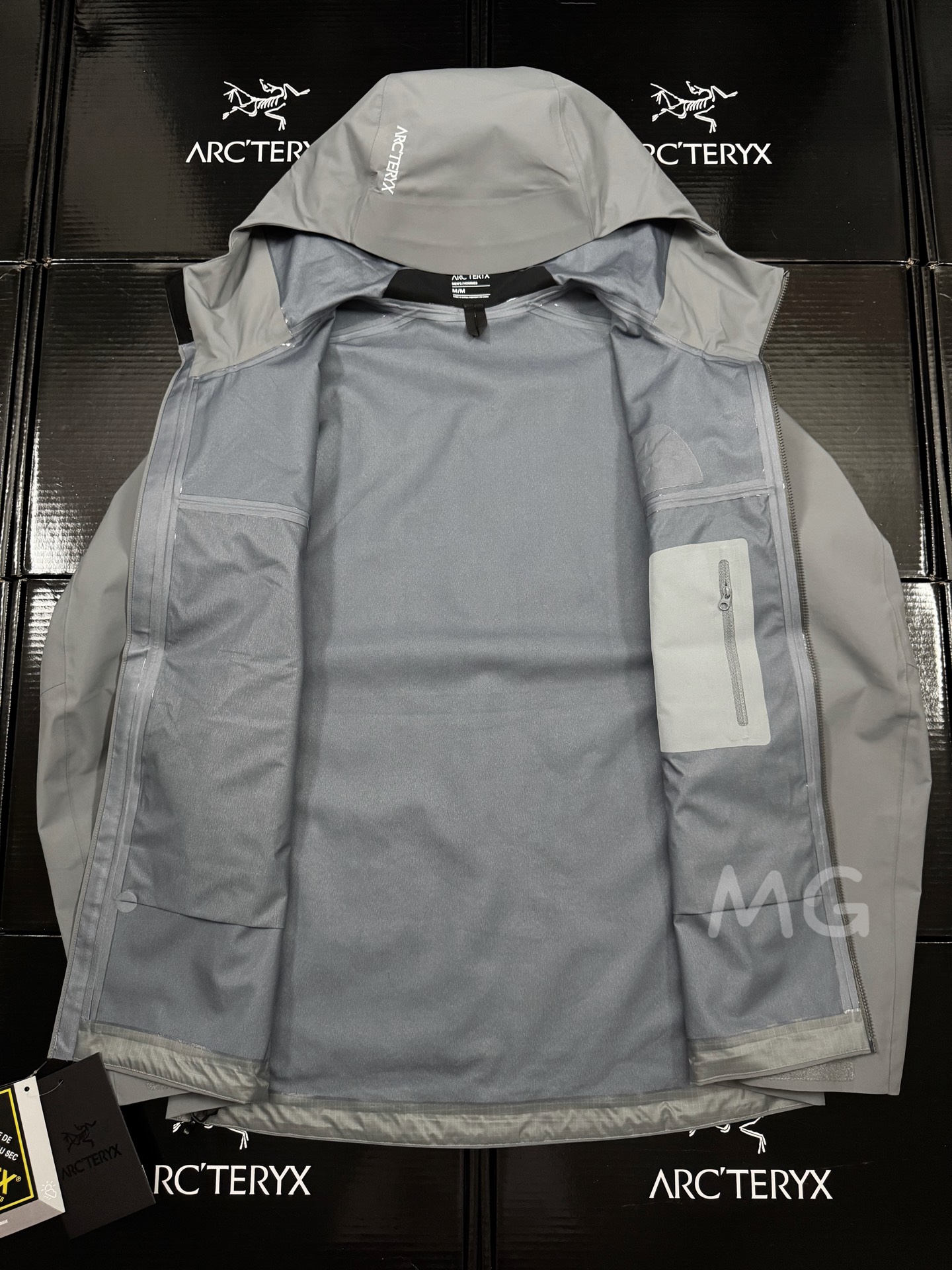 台州 Arcteryx 始祖鸟GTX BETA SL GORE-TEX 硬壳轻薄 徒步 透气防水防风 冲锋衣 男女同款B5-X000008584