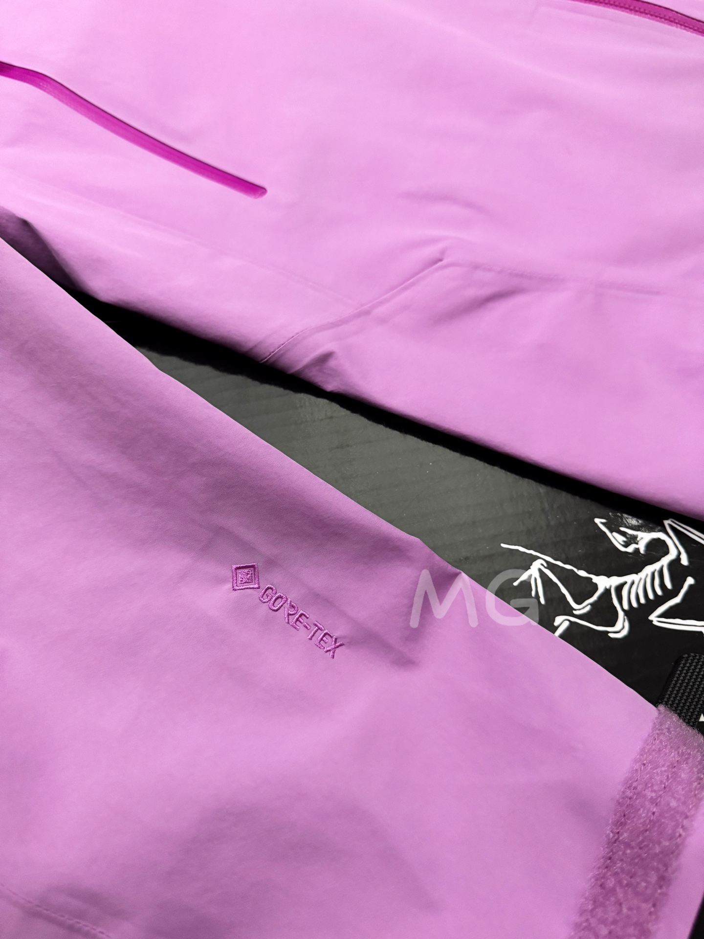 台州 Arcteryx 始祖鸟GTX BETA SL GORE-TEX 硬壳轻薄 徒步 透气防水防风 冲锋衣 男女同款B5-X000008584