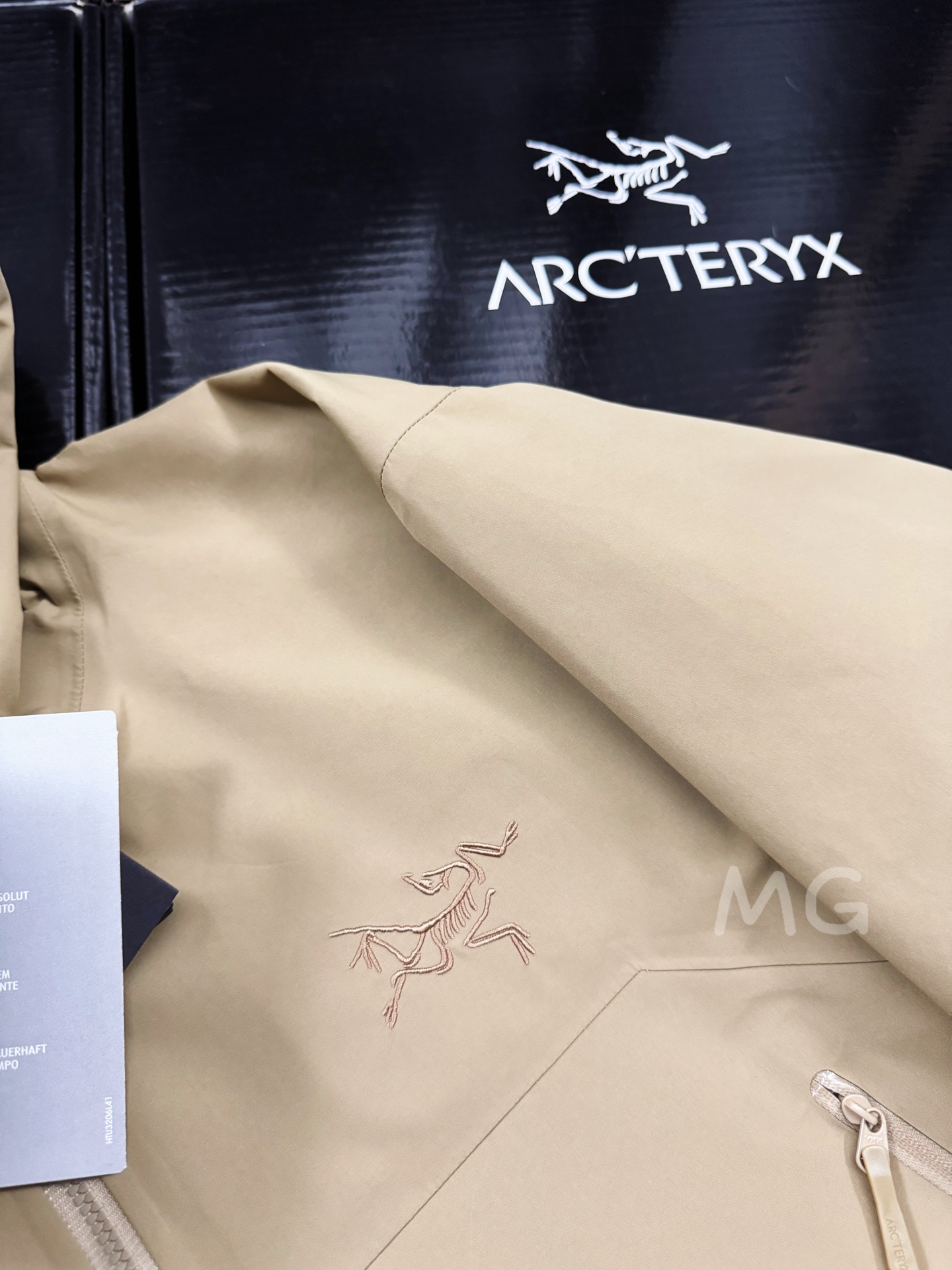台州 Arcteryx 始祖鸟GTX BETA SL GORE-TEX 硬壳轻薄 徒步 透气防水防风 冲锋衣 男女同款B5-X000008584
