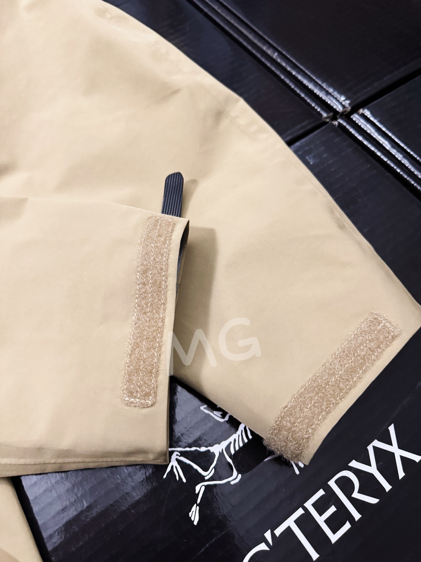 台州 Arcteryx 始祖鸟GTX BETA SL GORE-TEX 硬壳轻薄 徒步 透气防水防风 冲锋衣 男女同款B5-X000008584