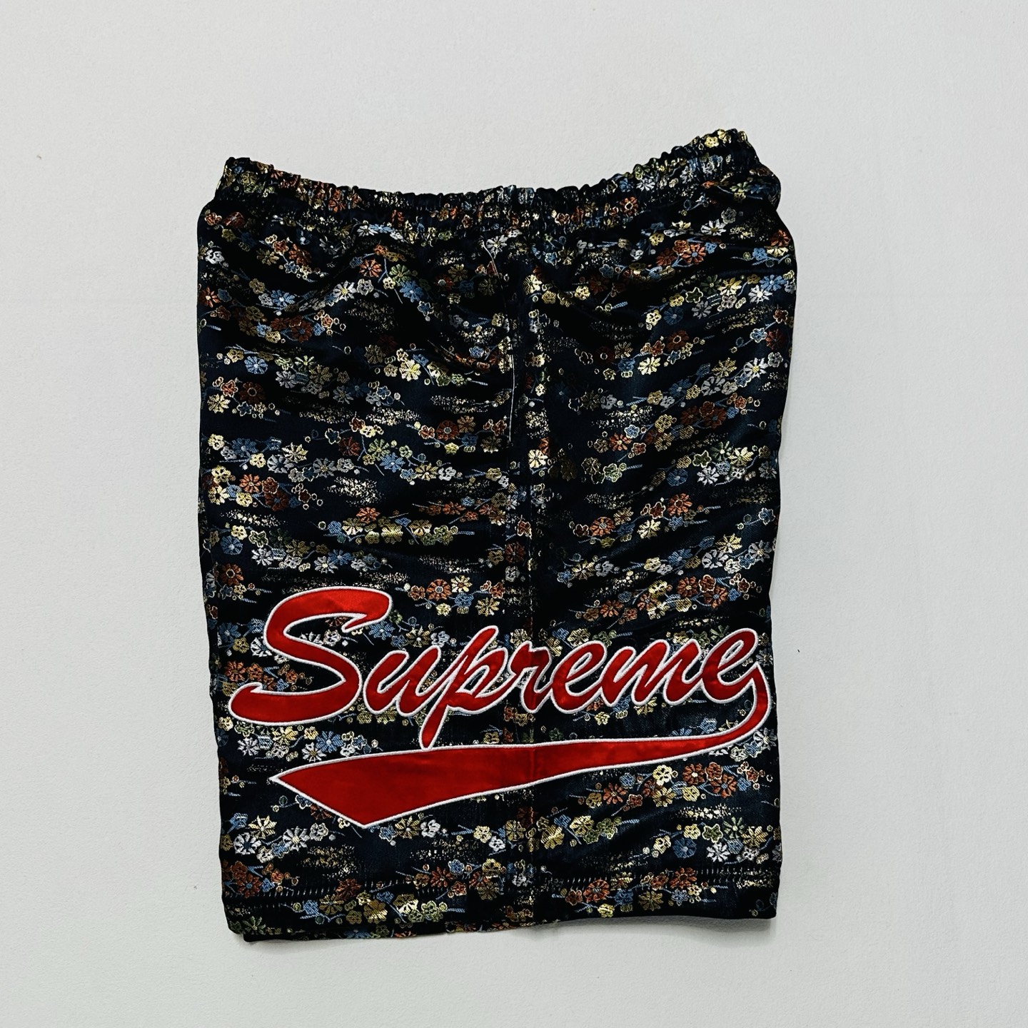 Supreme 花卉提花运动短裤 裤子 休闲裤 五分裤 黑色 白色 蓝色