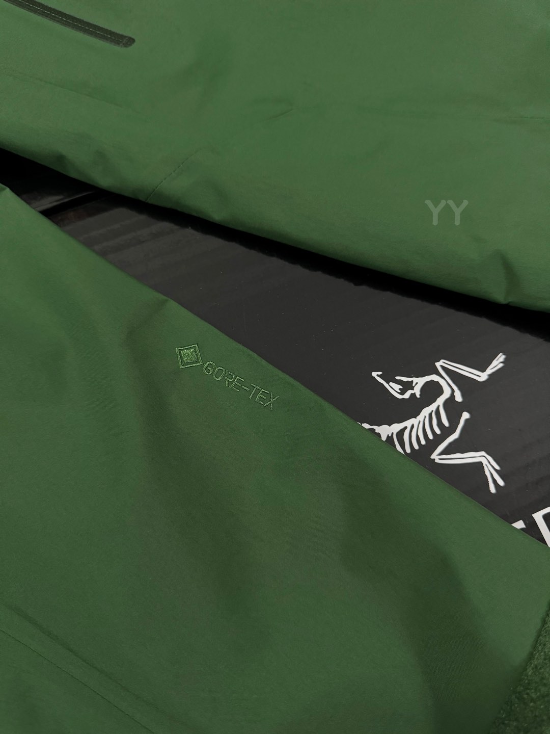 台州 Arcteryx 始祖鸟GTX  BETA SL GORE-TEX 硬壳轻薄 徒步 透气防水防风 冲锋衣 男女同款B5-X000008584