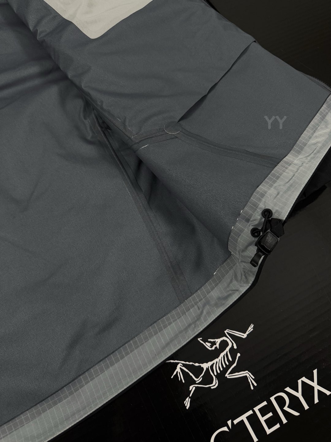 台州 Arcteryx 始祖鸟GTX  BETA SL GORE-TEX 硬壳轻薄 徒步 透气防水防风 冲锋衣 男女同款B5-X000008584