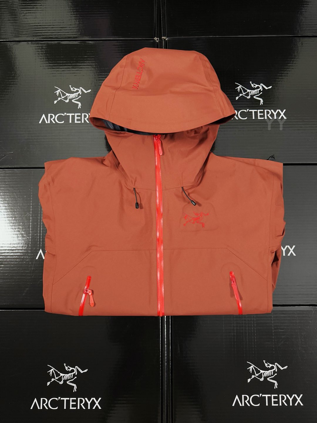 台州 Arcteryx 始祖鸟GTX  BETA SL GORE-TEX 硬壳轻薄 徒步 透气防水防风 冲锋衣 男女同款B5-X000008584