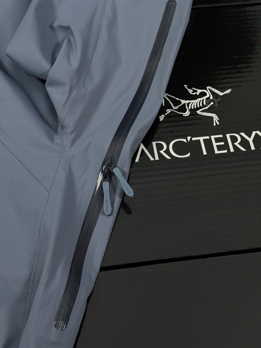 台州 Arcteryx 始祖鸟GTX  BETA SL GORE-TEX 硬壳轻薄 徒步 透气防水防风 冲锋衣 男女同款B5-X000008584