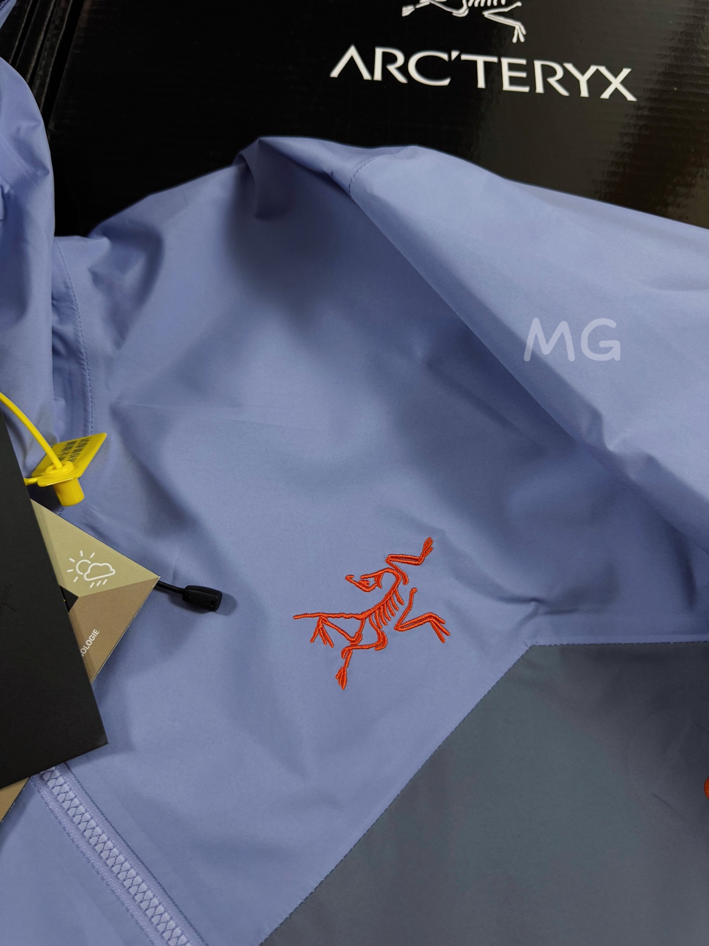 台州 Arcteryx 始祖鸟GTX  BETA SL GORE-TEX 硬壳轻薄 徒步 透气防水防风 冲锋衣 男女同款B5-X000008584