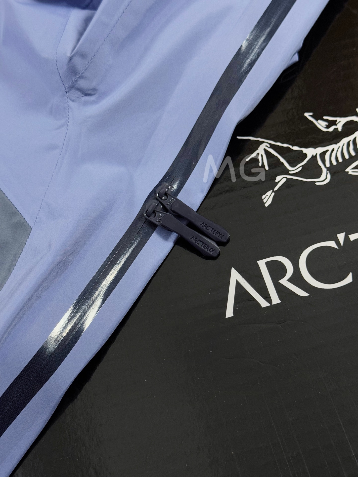 台州 Arcteryx 始祖鸟GTX  BETA SL GORE-TEX 硬壳轻薄 徒步 透气防水防风 冲锋衣 男女同款B5-X000008584
