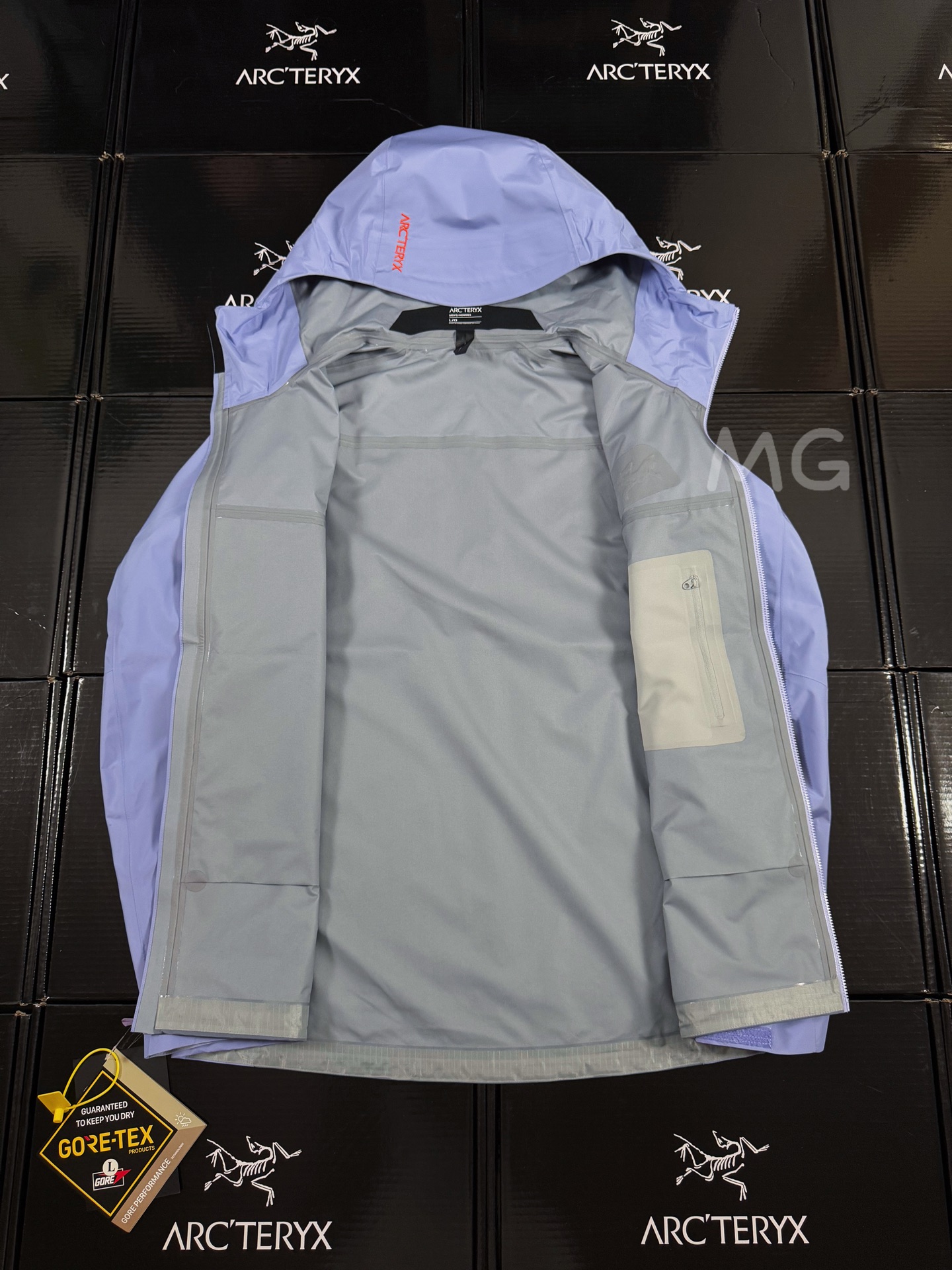台州 Arcteryx 始祖鸟GTX  BETA SL GORE-TEX 硬壳轻薄 徒步 透气防水防风 冲锋衣 男女同款B5-X000008584