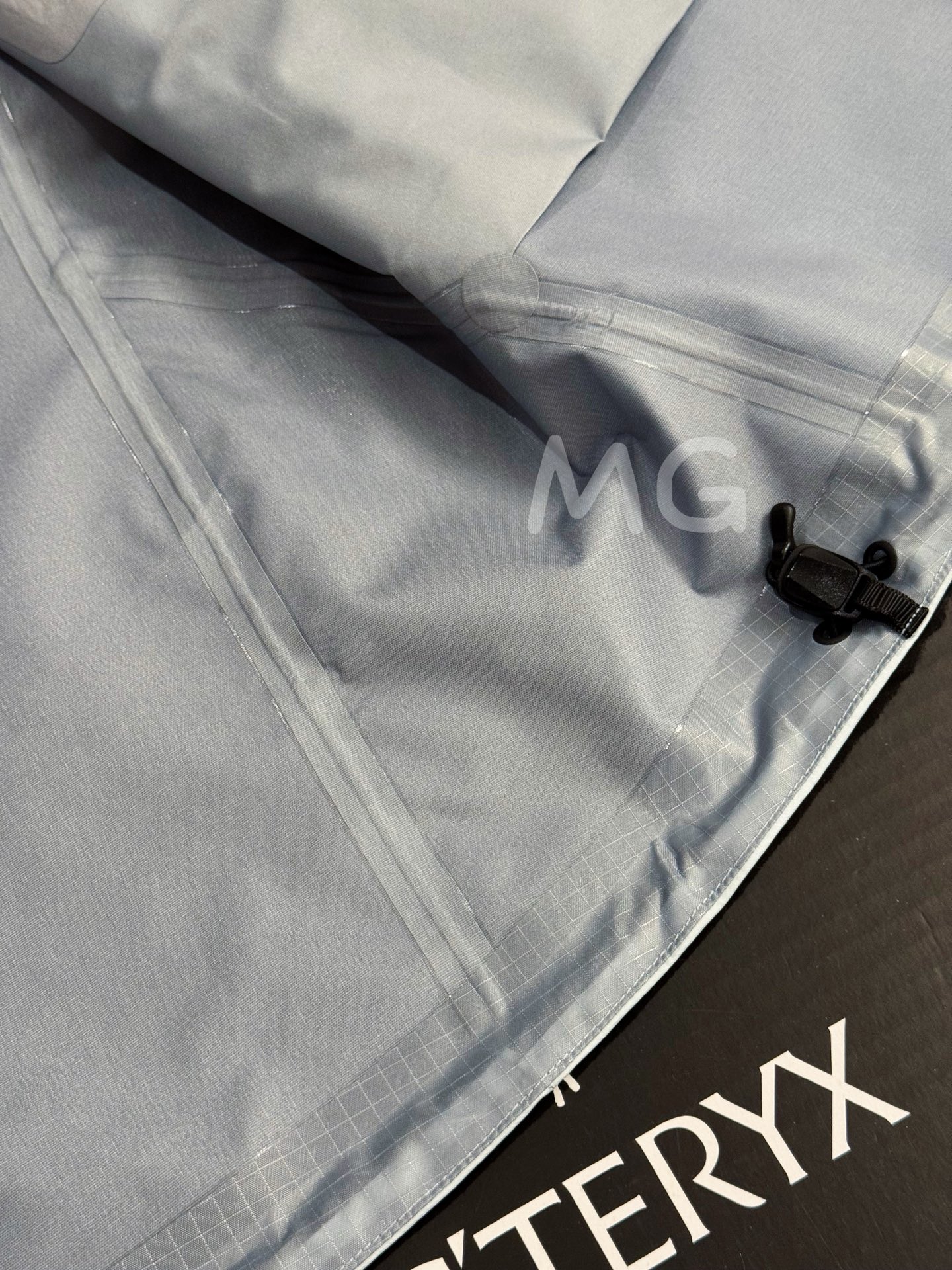 台州 Arcteryx 始祖鸟LW BETA LIGHTWEIGHT JACKET 硬壳轻薄 徒步 透气防水防风 冲锋衣 男女同款B5-G28-X000006510