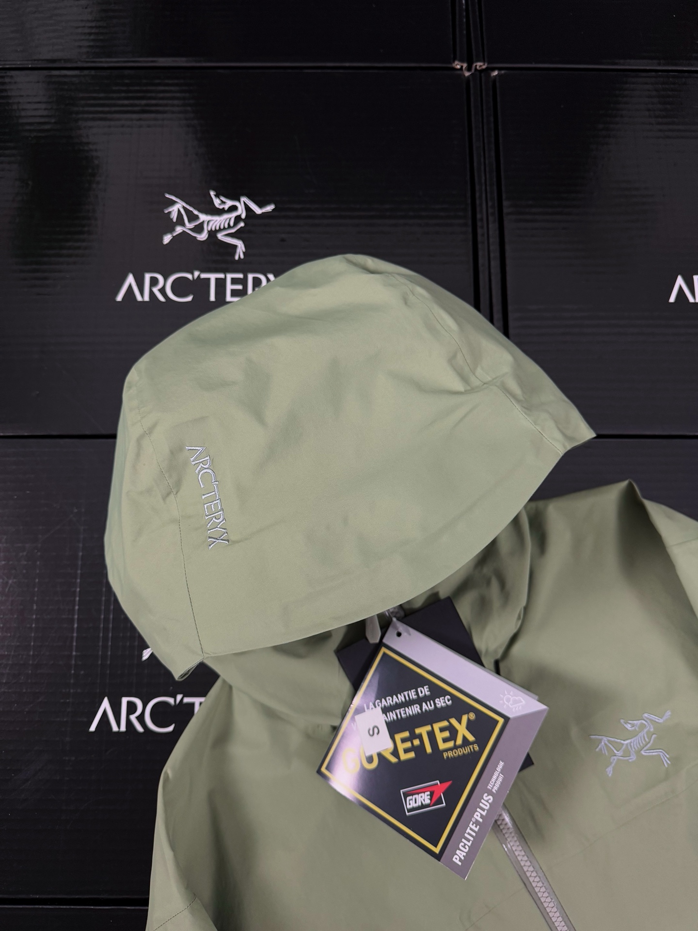 台州 Arcteryx 始祖鸟LW BETA LIGHTWEIGHT JACKET 硬壳轻薄 徒步 透气防水防风 冲锋衣 男女同款B5-G28-X000006510