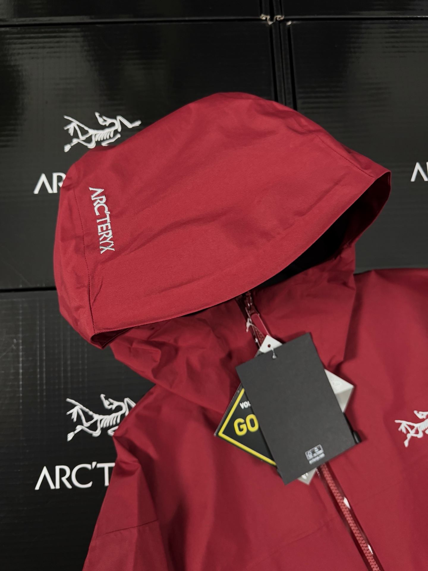 台州 Arcteryx 始祖鸟LW BETA LIGHTWEIGHT JACKET 硬壳轻薄 徒步 透气防水防风 冲锋衣 男女同款B5-G28-X000006510