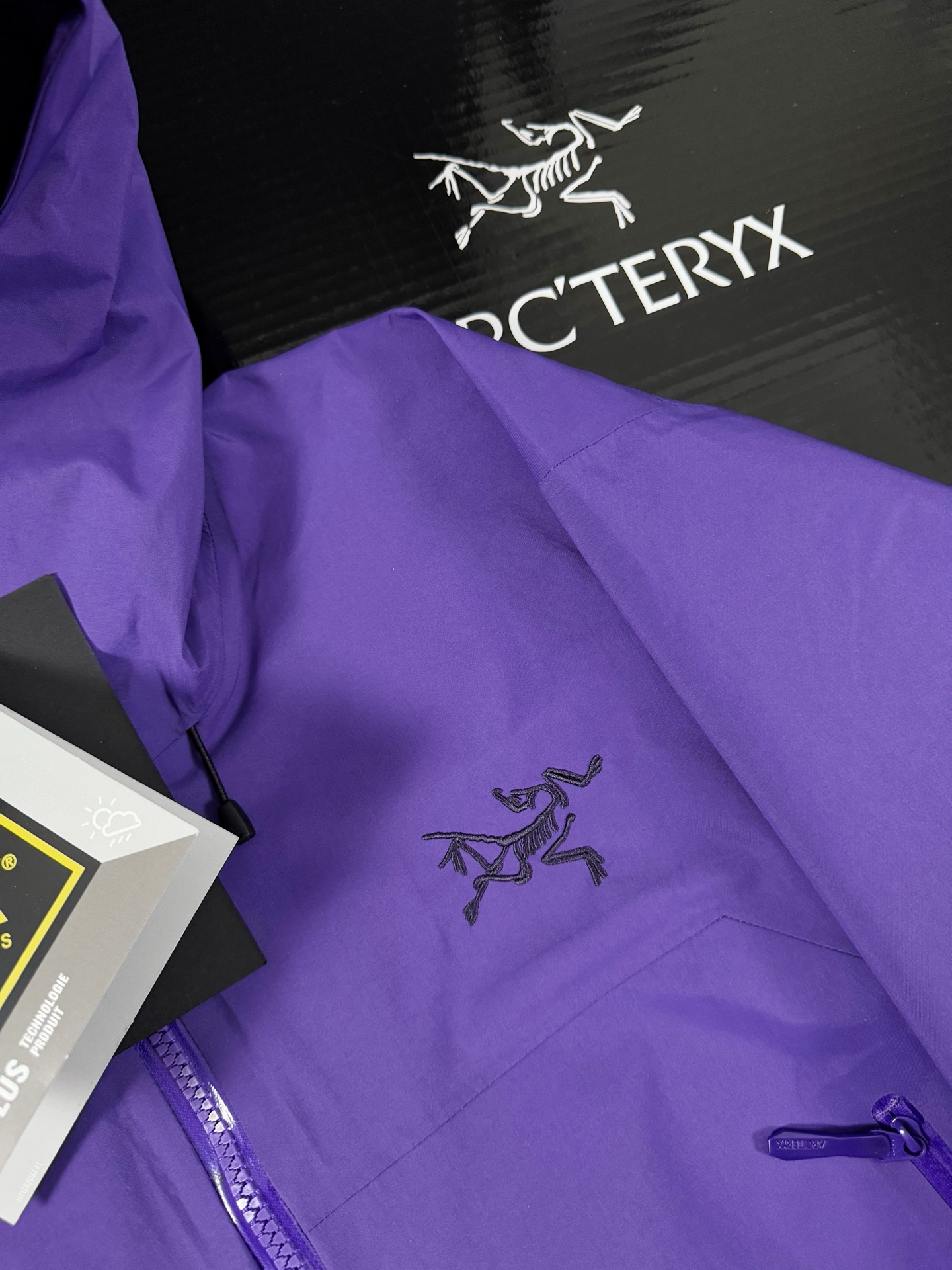台州 Arcteryx 始祖鸟LW BETA LIGHTWEIGHT JACKET 硬壳轻薄 徒步 透气防水防风 冲锋衣 男女同款B5-G28-X000006510
