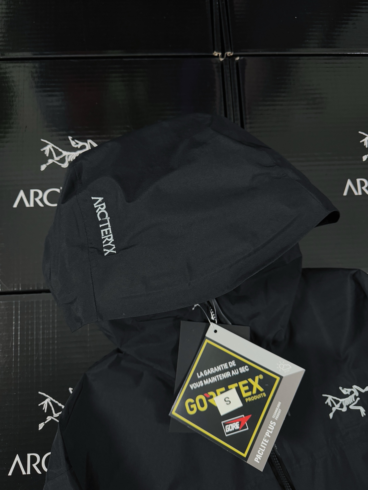台州 Arcteryx 始祖鸟LW BETA LIGHTWEIGHT JACKET 硬壳轻薄 徒步 透气防水防风 冲锋衣 男女同款B5-G28-X000006510