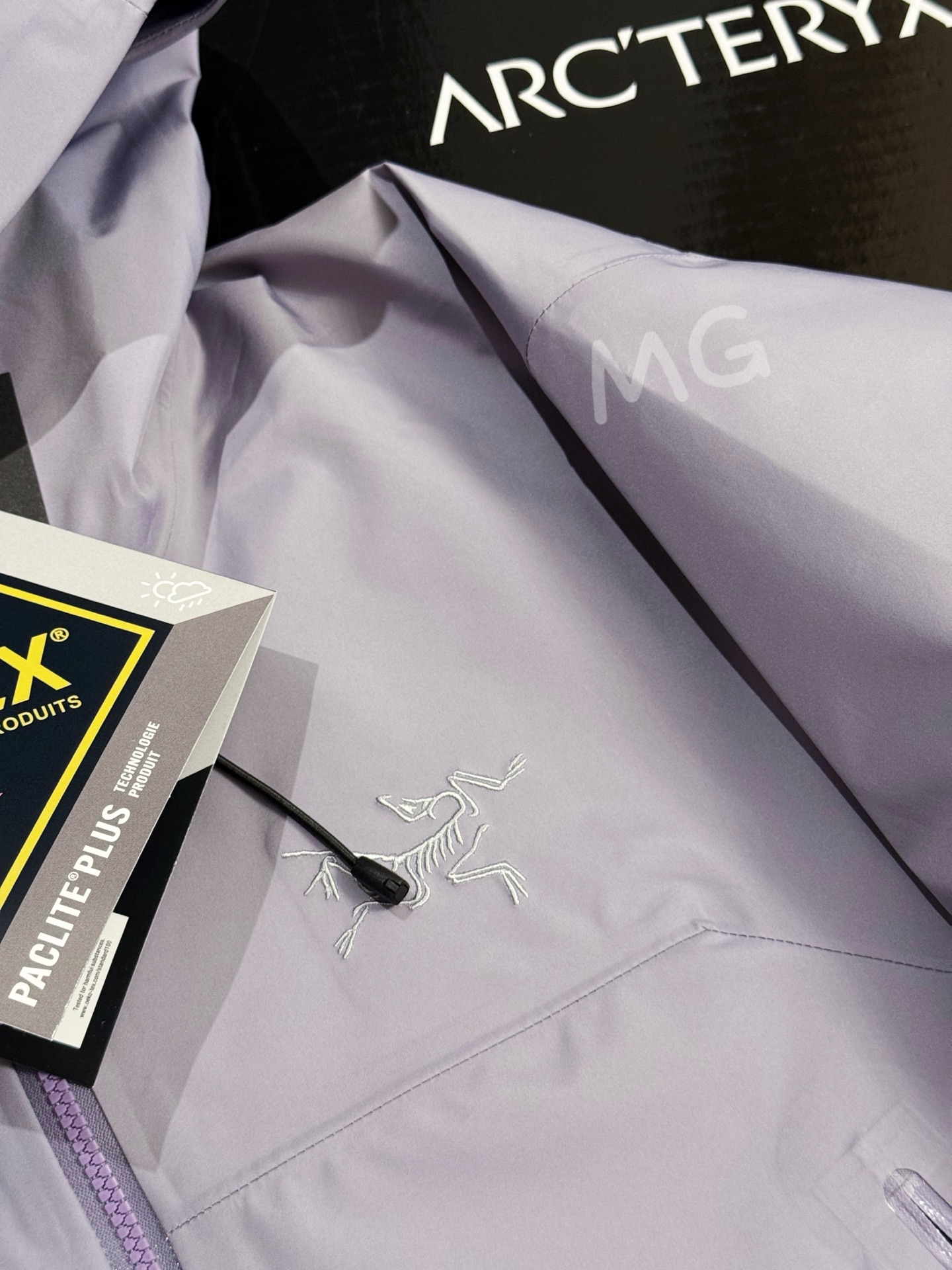 台州 Arcteryx 始祖鸟LW BETA LIGHTWEIGHT JACKET 硬壳轻薄 徒步 透气防水防风 冲锋衣 男女同款B5-G28-X000006510