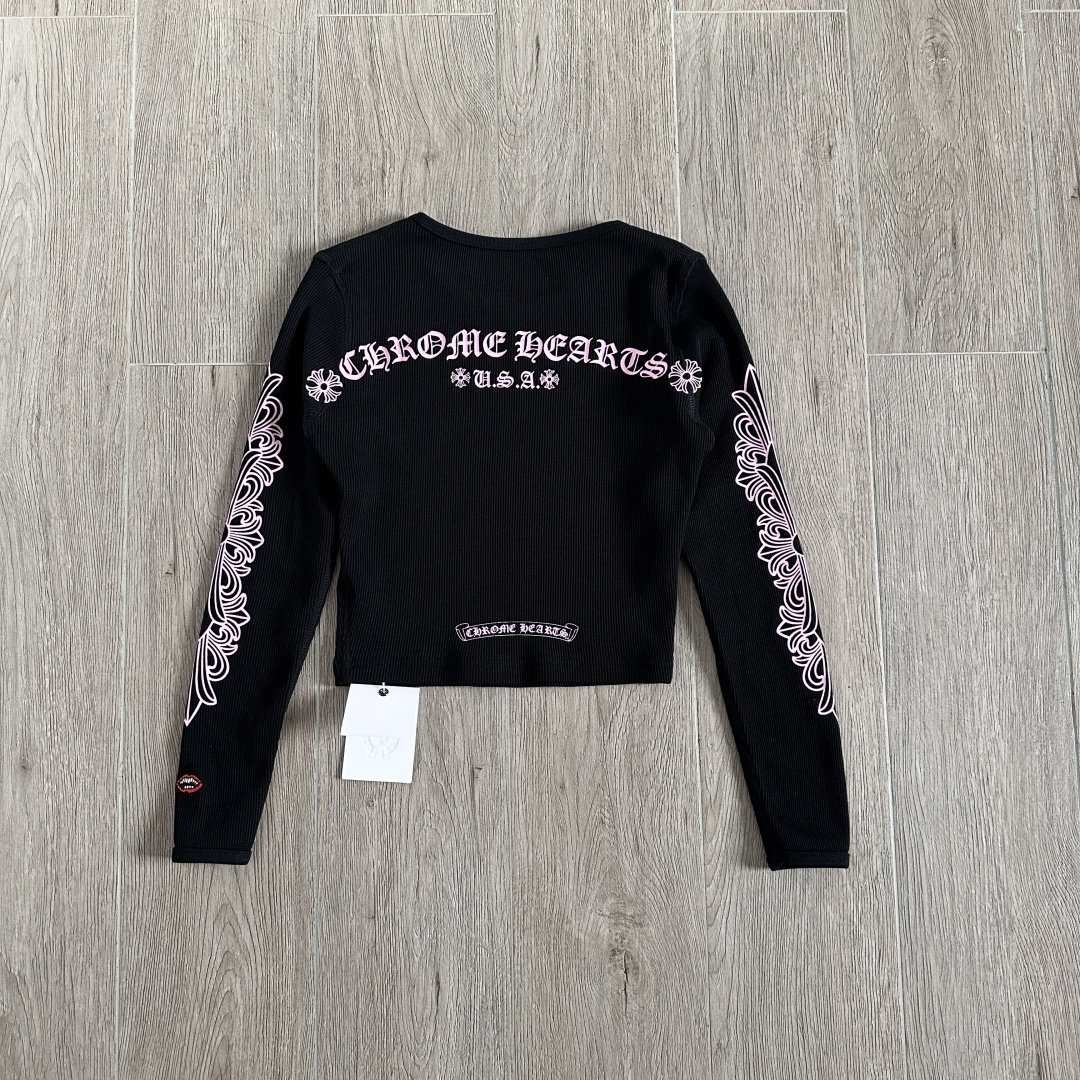 Chrome Hearts CH 克罗心 华夫格粉色梵文印花圆领短款T恤 长袖 女款 黑色