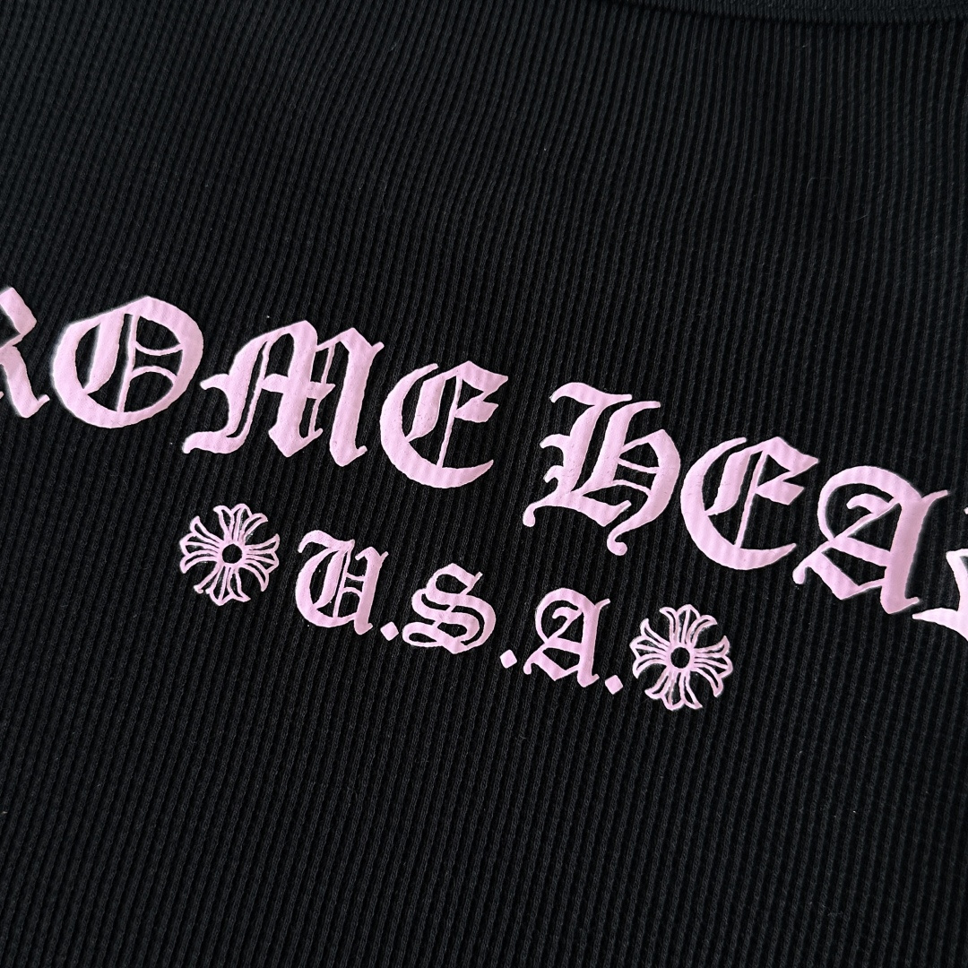 Chrome Hearts CH 克罗心 华夫格粉色梵文印花圆领短款T恤 长袖 女款 黑色