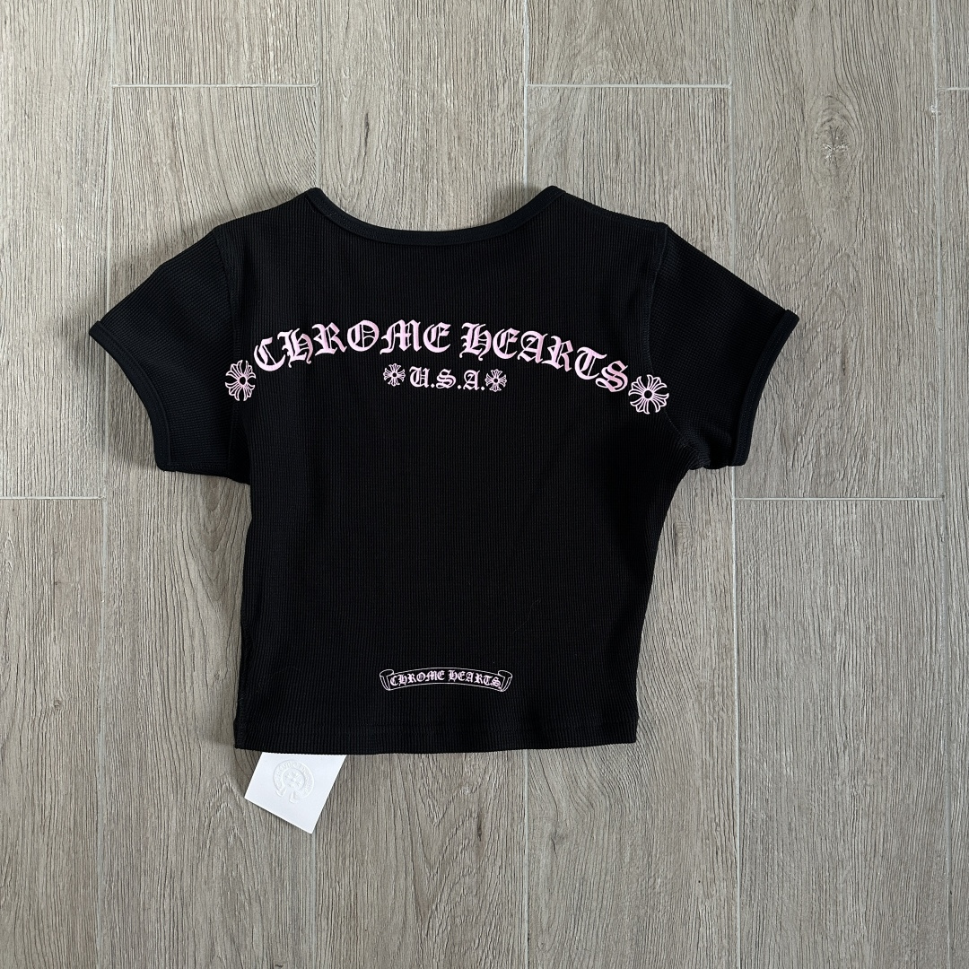 Chrome Hearts CH 克罗心 华夫格粉色梵文印花圆领短款T恤 短袖 女款 黑色