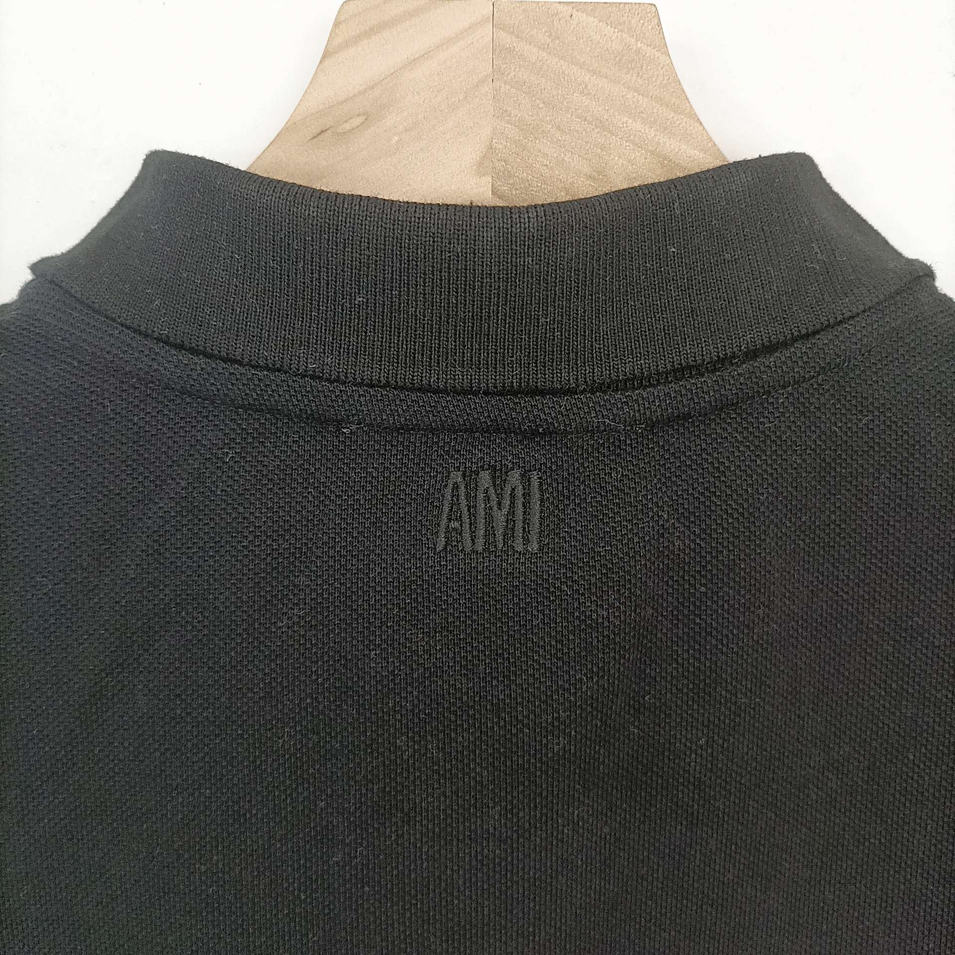 AMIPARIS Ami 红色小爱心刺绣有机棉珠地布Polo衫 短袖 T恤 男女同款 夏季 灰色 白色 黑色 蓝色