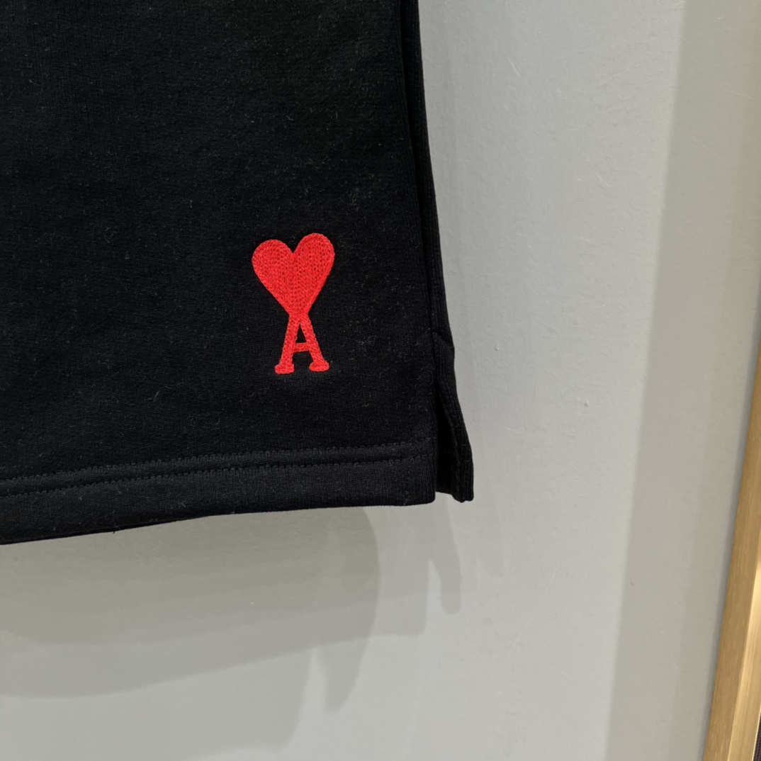 AMIPARIS Ami 爱心刺绣松紧腰休闲裤 短裤 裤子 运动裤 灰色 黑色 白色 粉色 A5 