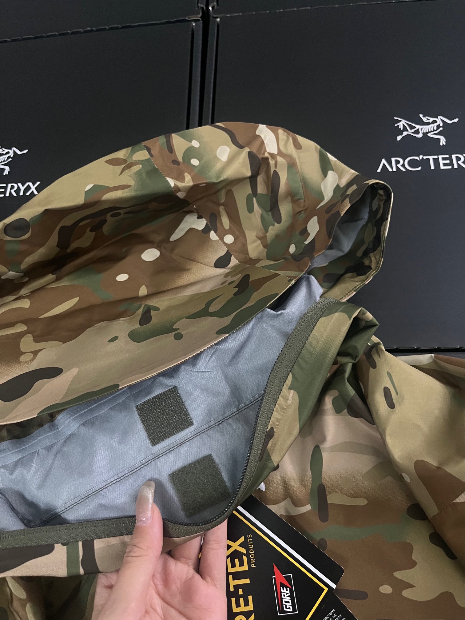 G06台州 Arcteryx 始祖鸟ALPHA JACKET GEN2 GTX 军鸟硬壳轻薄 徒步 透气防水防风 冲锋衣 男款 迷彩 B5-18863