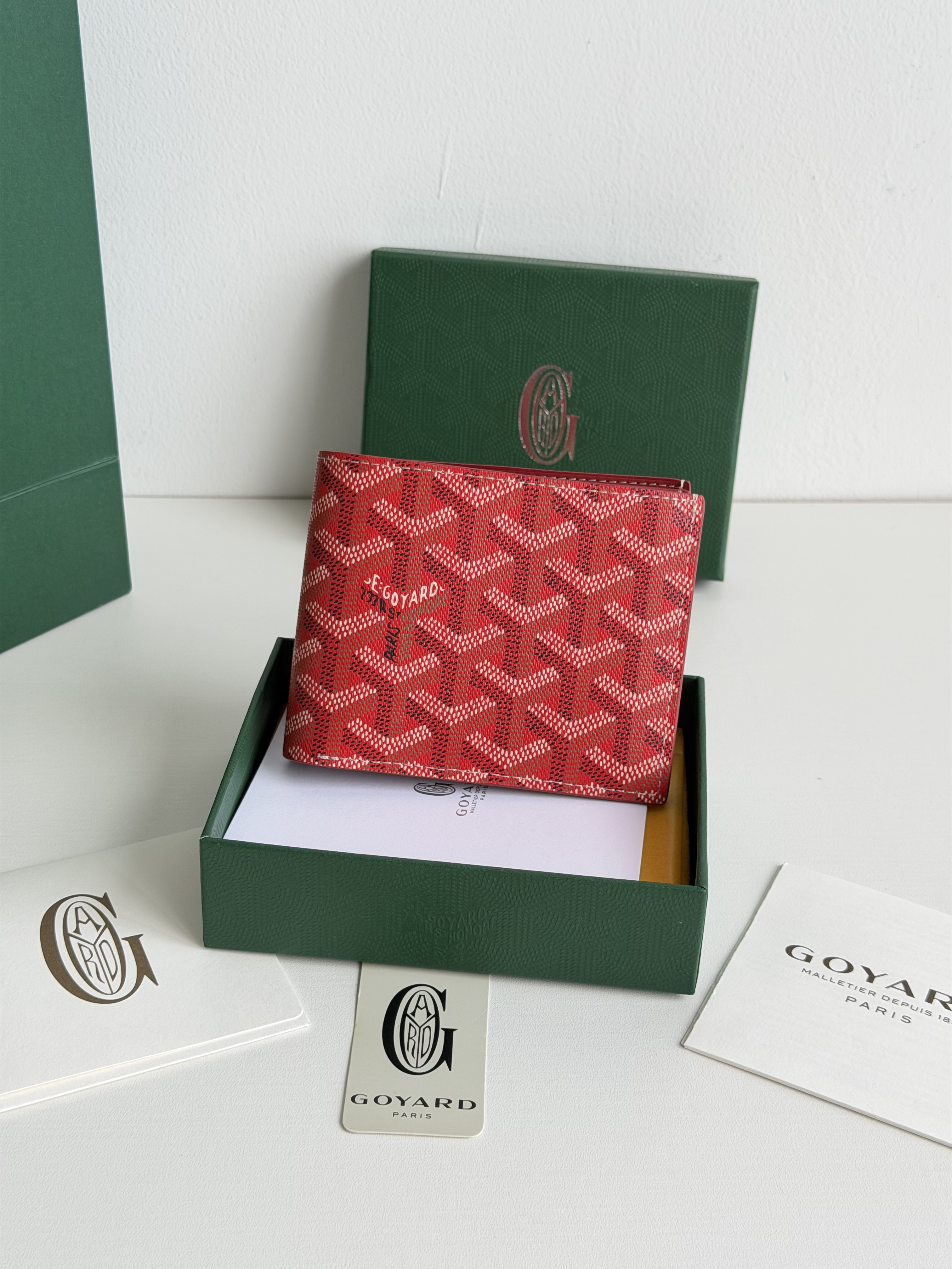 GOYARD 戈雅 8格卡位钱包 钱夹 卡包 短款 男女同款 红色