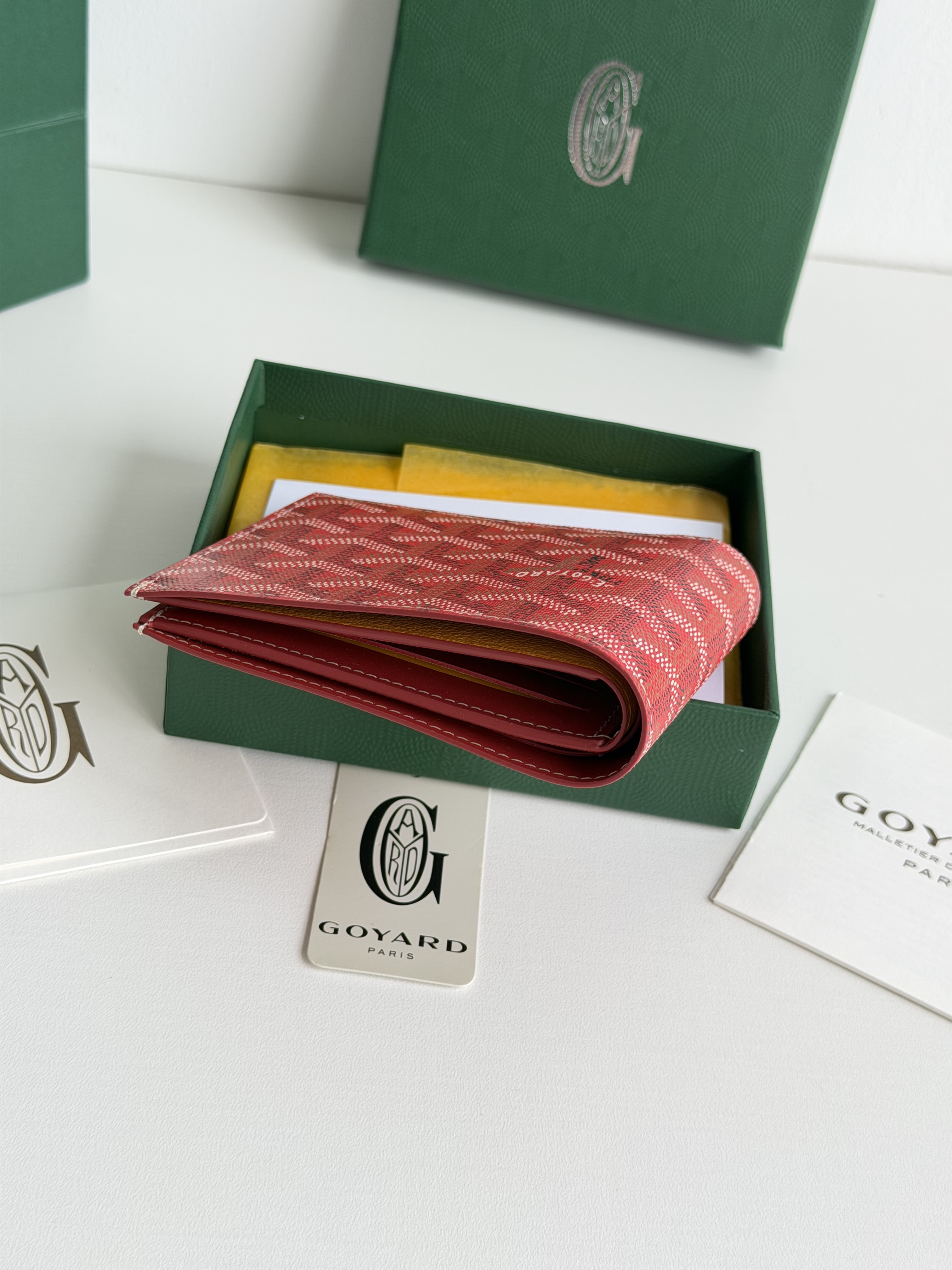 GOYARD 戈雅 8格卡位钱包 钱夹 卡包 短款 男女同款 红色
