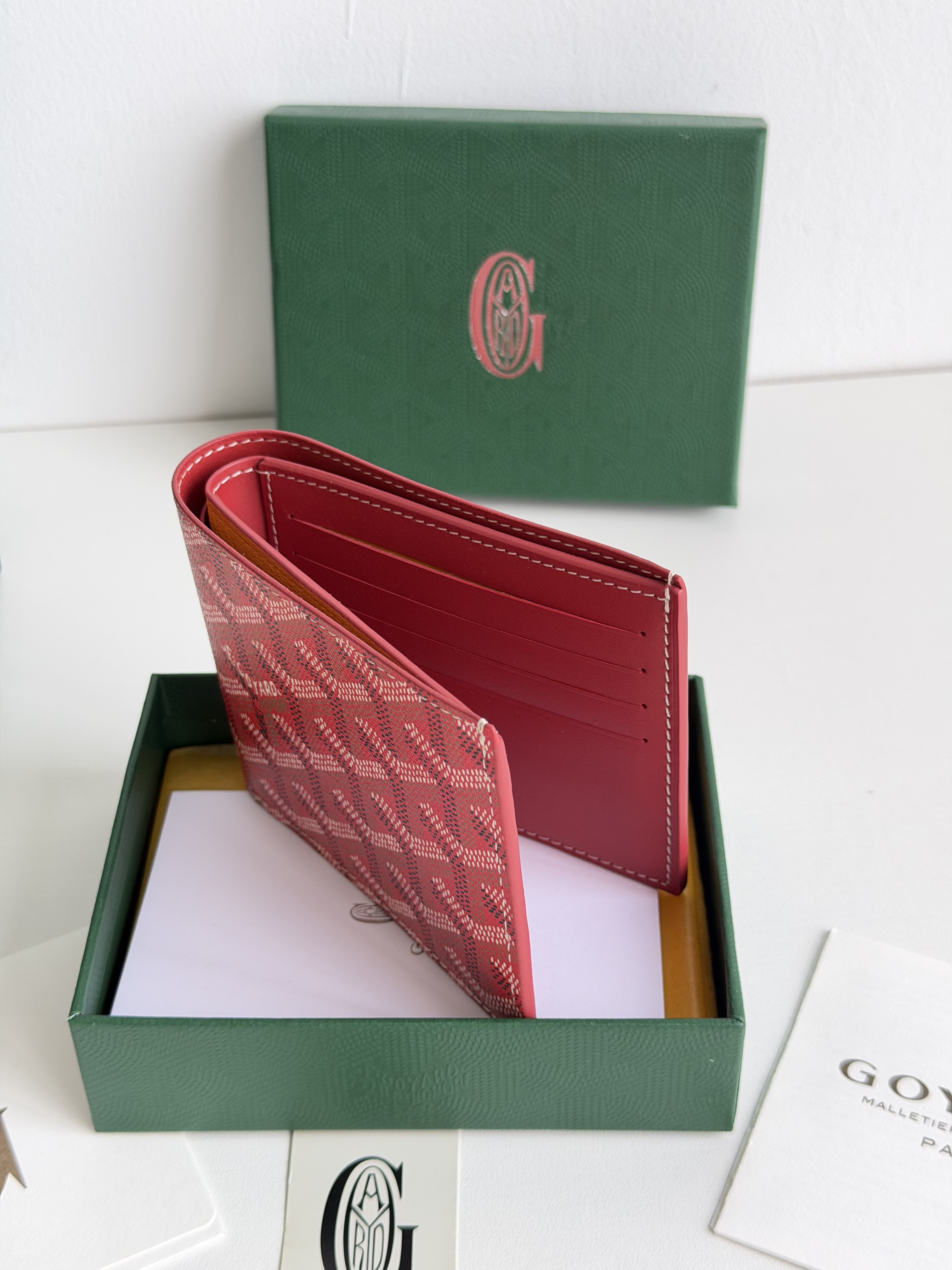 GOYARD 戈雅 8格卡位钱包 钱夹 卡包 短款 男女同款 红色