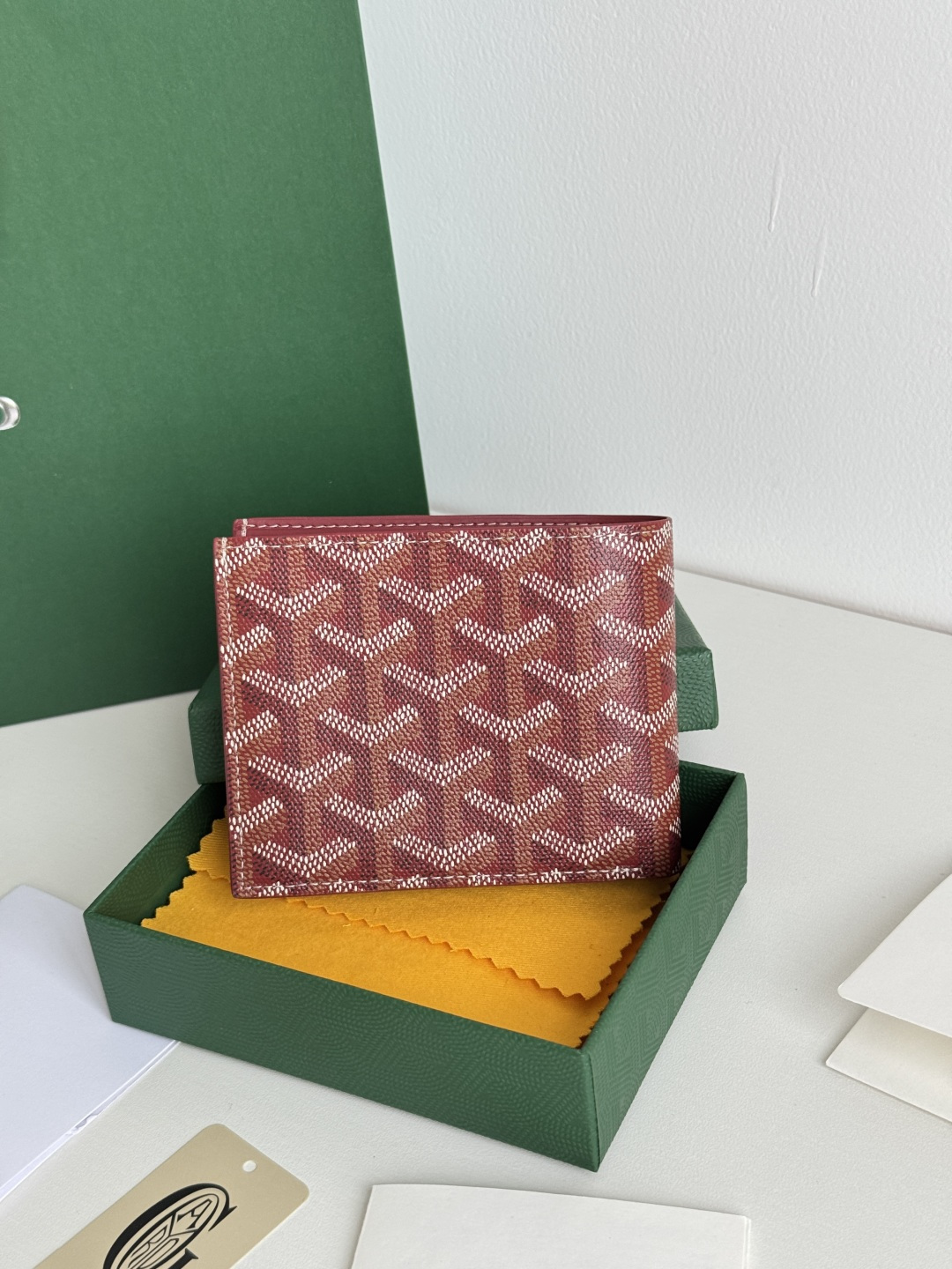 GOYARD 戈雅 8格卡位钱包 钱夹 卡包 短款 男女同款 红色