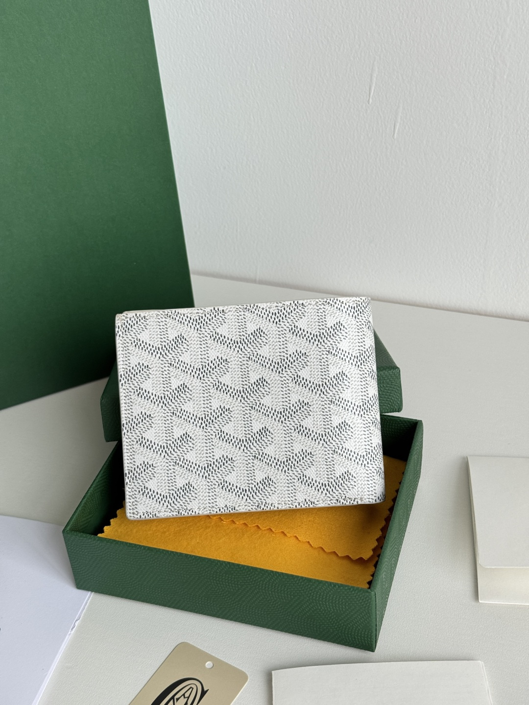 GOYARD 戈雅 8格卡位钱包 钱夹 卡包 短款 男女同款 白色