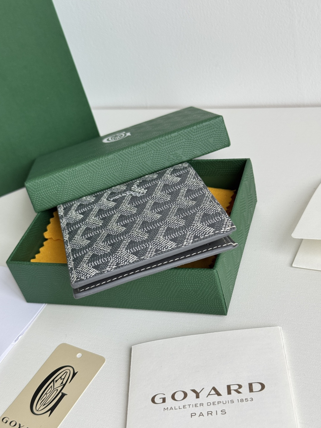 GOYARD 戈雅 8格卡位钱包 钱夹 卡包 短款 男女同款 灰色