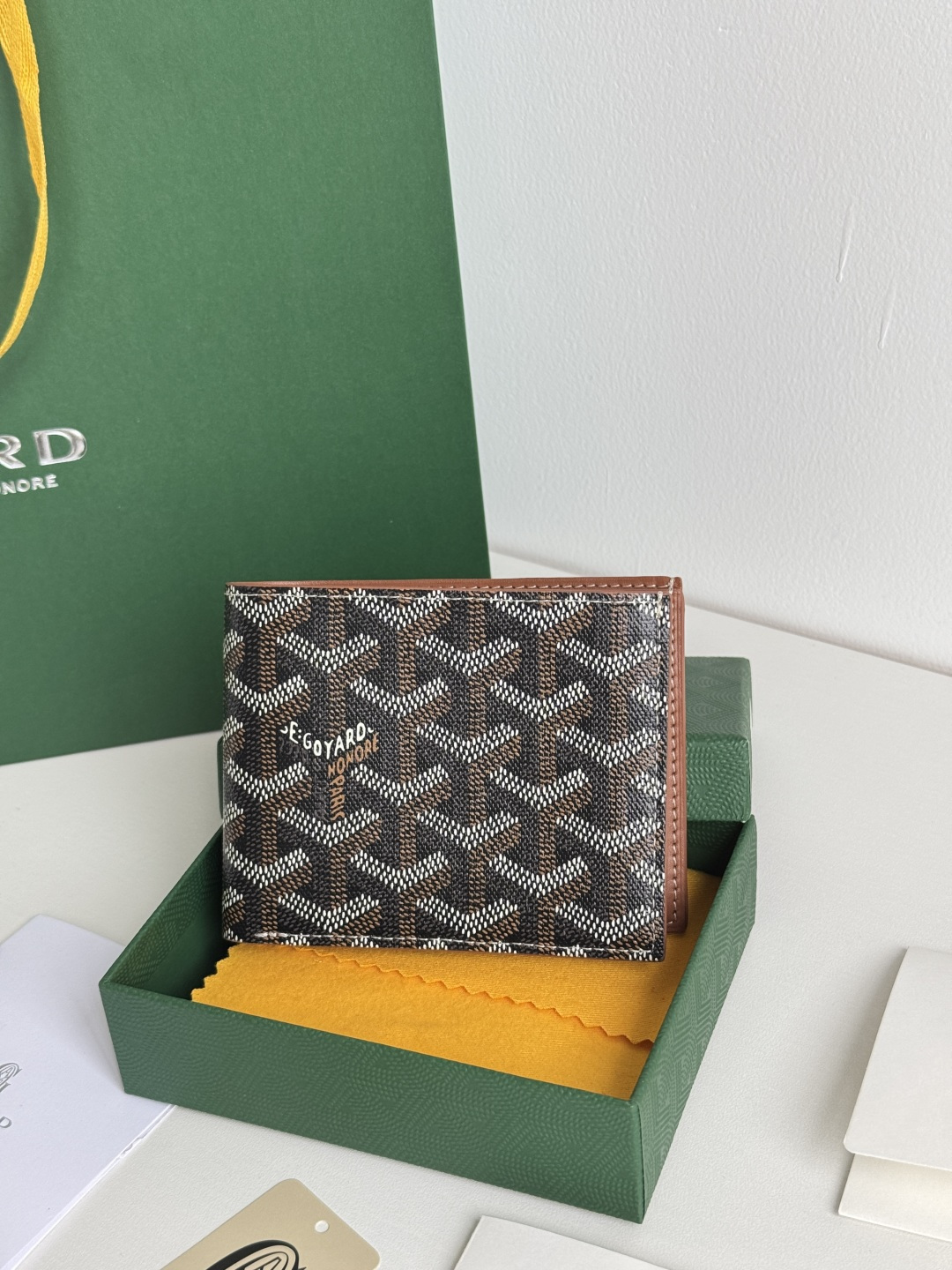 GOYARD 戈雅 8格卡位钱包 钱夹 卡包 短款 男女同款 棕褐色