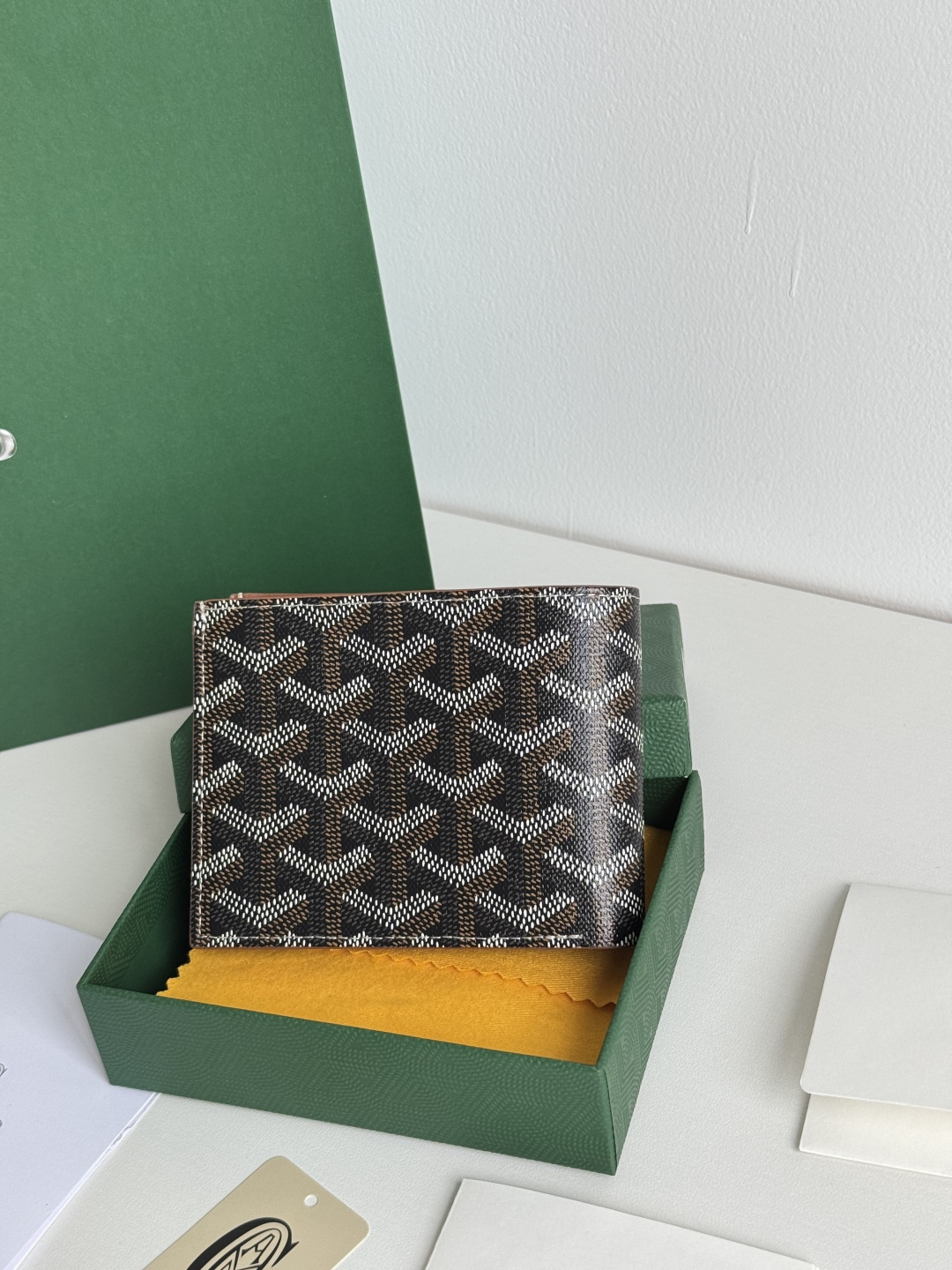 GOYARD 戈雅 8格卡位钱包 钱夹 卡包 短款 男女同款 棕褐色