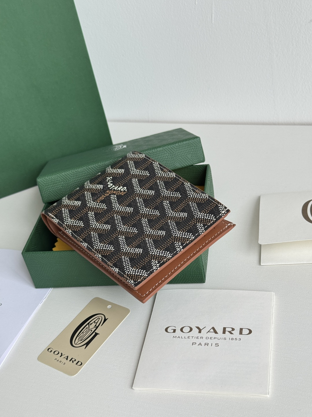 GOYARD 戈雅 8格卡位钱包 钱夹 卡包 短款 男女同款 棕褐色