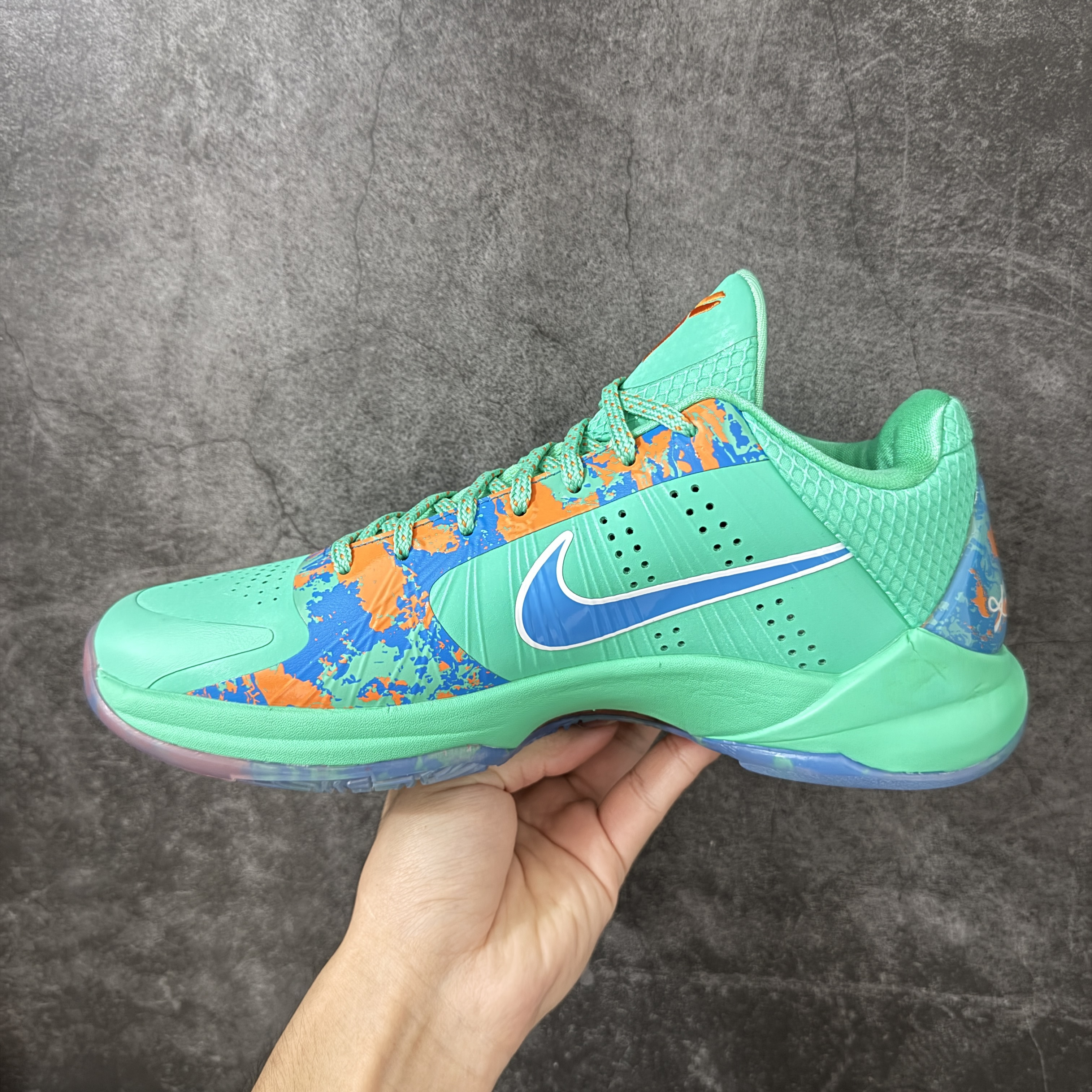 GX Kobe5  科比 5  前掌气垫 后掌EVA 籃球鞋 球鞋 實戰鞋  真碳板  波鞋 薄荷绿自由女神 IX1200-300 