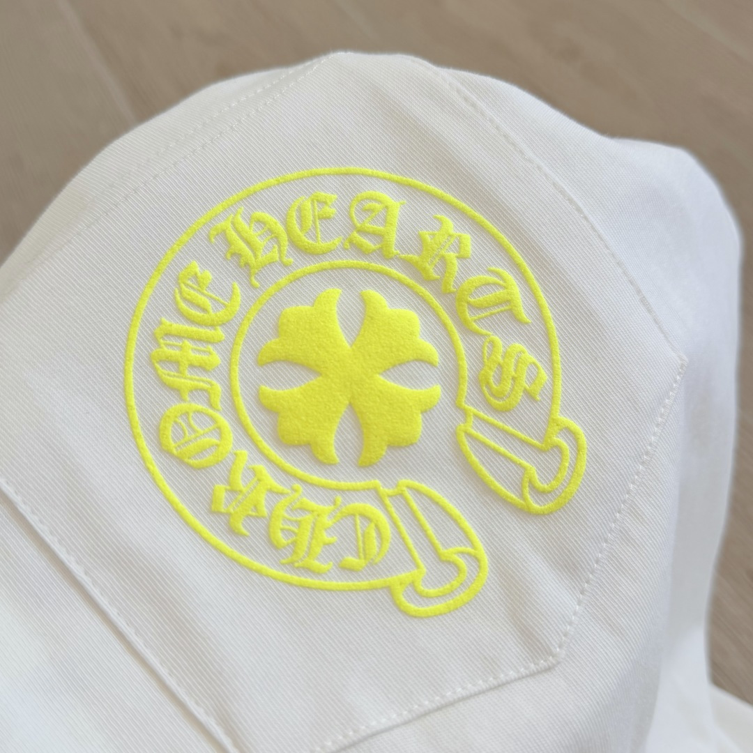 Chrome Hearts CH 克罗心 后背黄色荧光梵文圆领短袖 T恤 白色 黑色 A0
