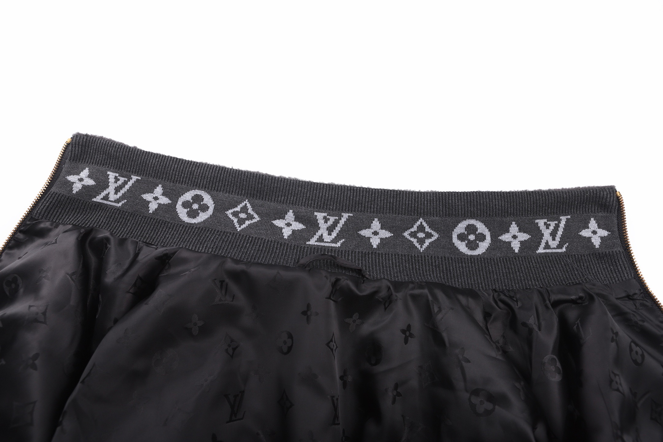 LOUIS VUITTON 路易威登 LV 绒面皮牌泰迪拉链立领外套 夹克 秋冬 棕色 白色 黑色 C0