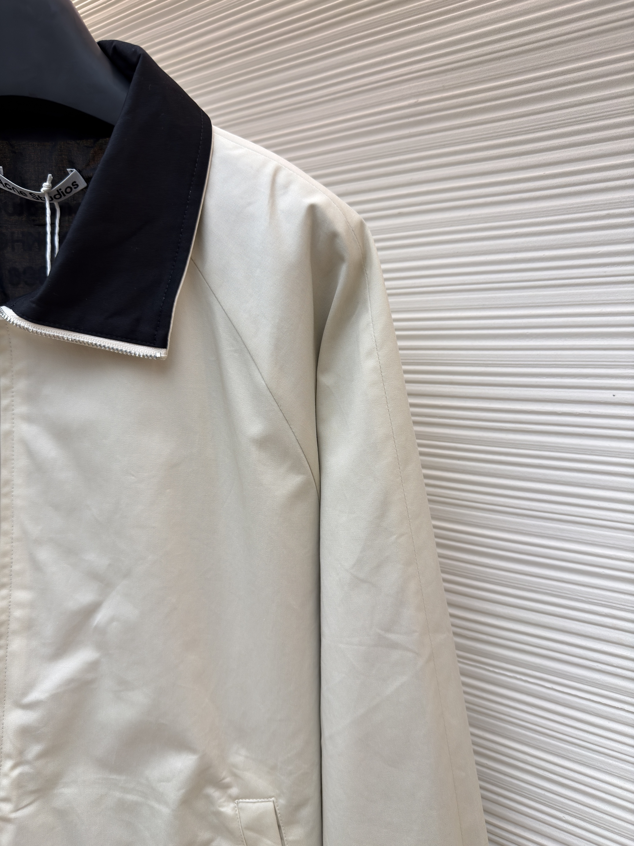 Acne Studios 哈灵顿刺绣徽标logo缎面拉链夹克 外套 秋冬 长袖 米白色 C0
