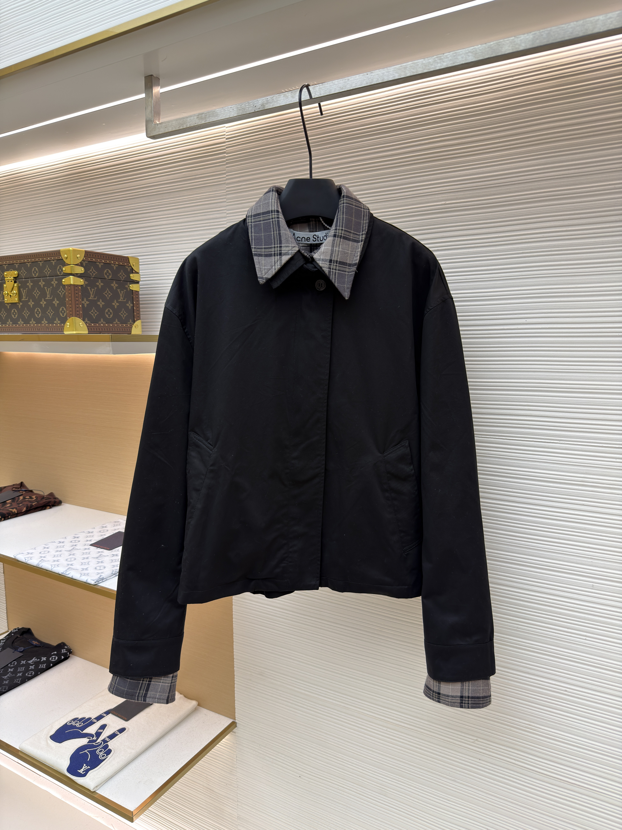 Acne Studios 黑格纹领假两件短款翻领拉链夹克 外套 女款 秋冬 长袖 黑色 C0
