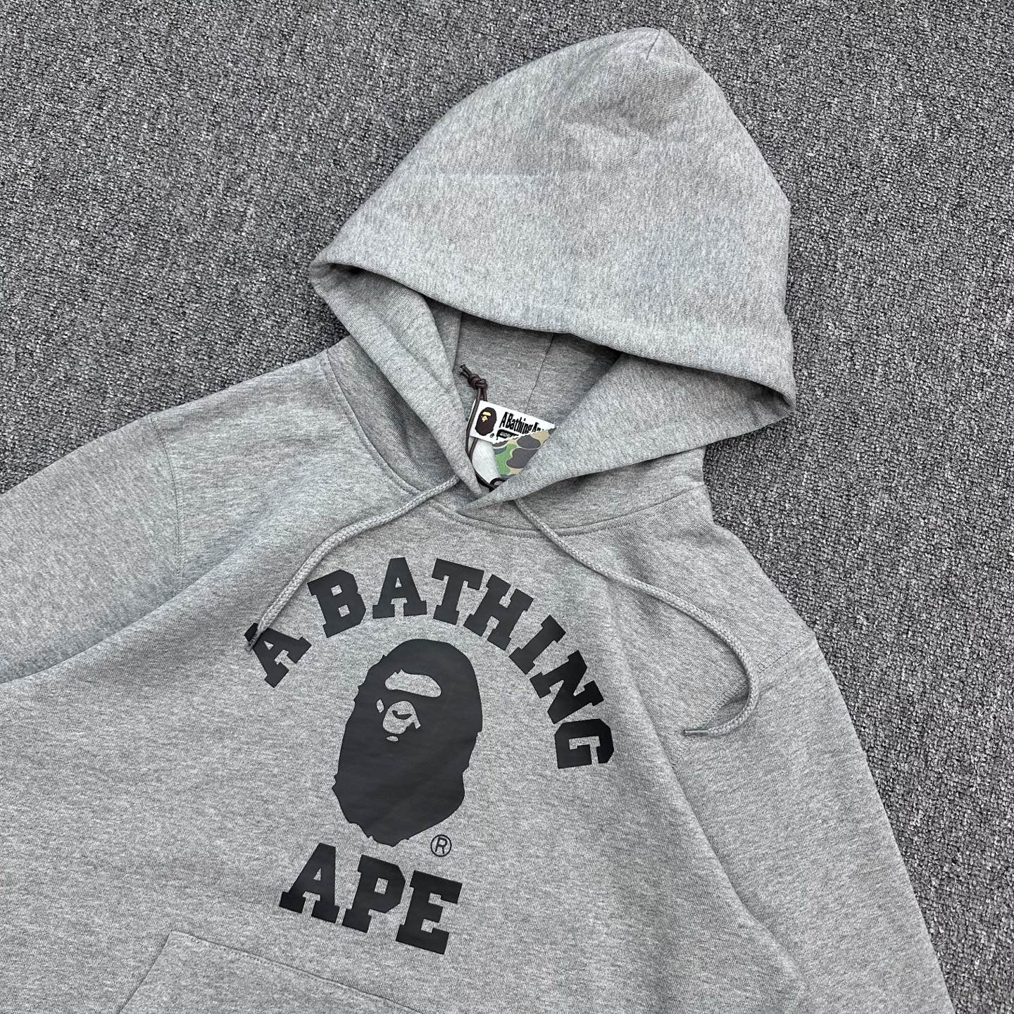 A BATHING APE BAPE SS26 猿人 字母印花 连帽卫衣 男女同款 0ZXSWM003141Q