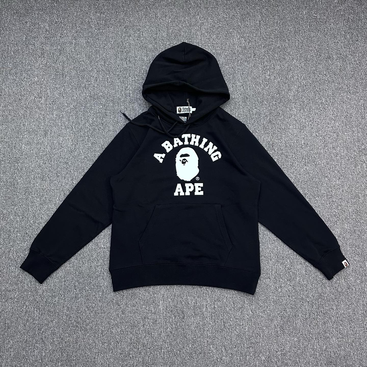 A BATHING APE BAPE SS26 猿人 字母印花 连帽卫衣 男女同款 0ZXSWM003141Q