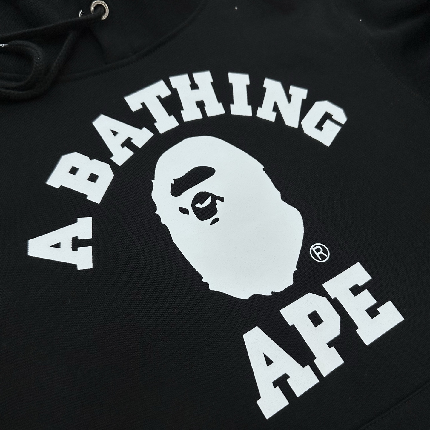 A BATHING APE BAPE SS26 猿人 字母印花 连帽卫衣 男女同款 0ZXSWM003141Q
