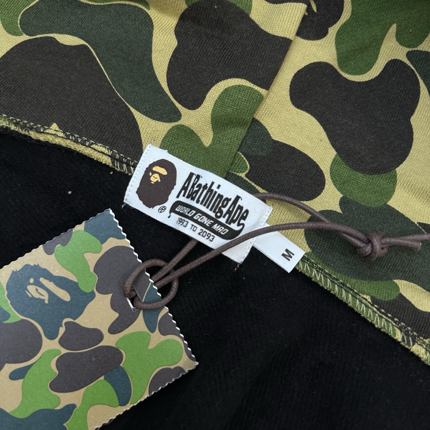 A BATHING APE BAPE SS26 猿人 拼接迷彩 男女同款B0-0ZXSWM301151Q